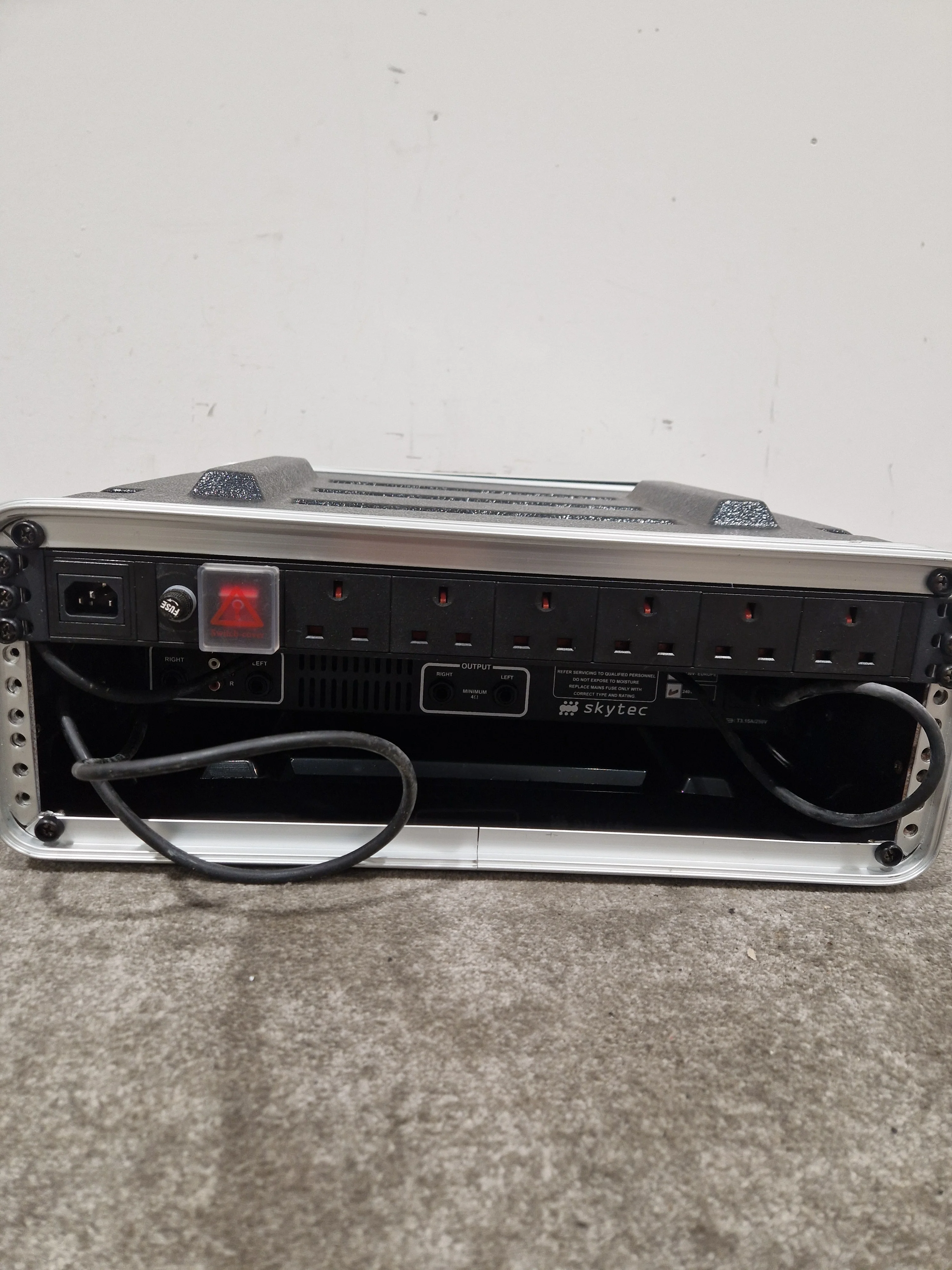 Skytec TEC 6200 - Power Amplifier - 2 x 100W - Black - Power Amplifiers - Spares or Repair - Image 6