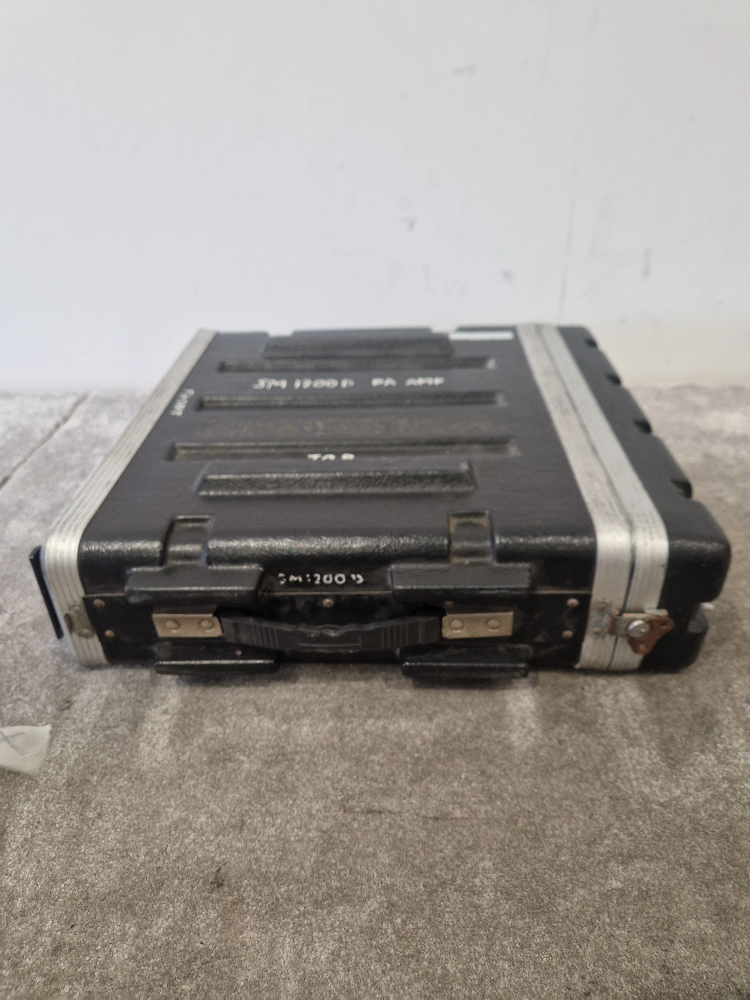 Studiomaster SM 1200D PA Amp - 2400W Power, Class D - Spares or Repair w/ Hard Case - Image 2