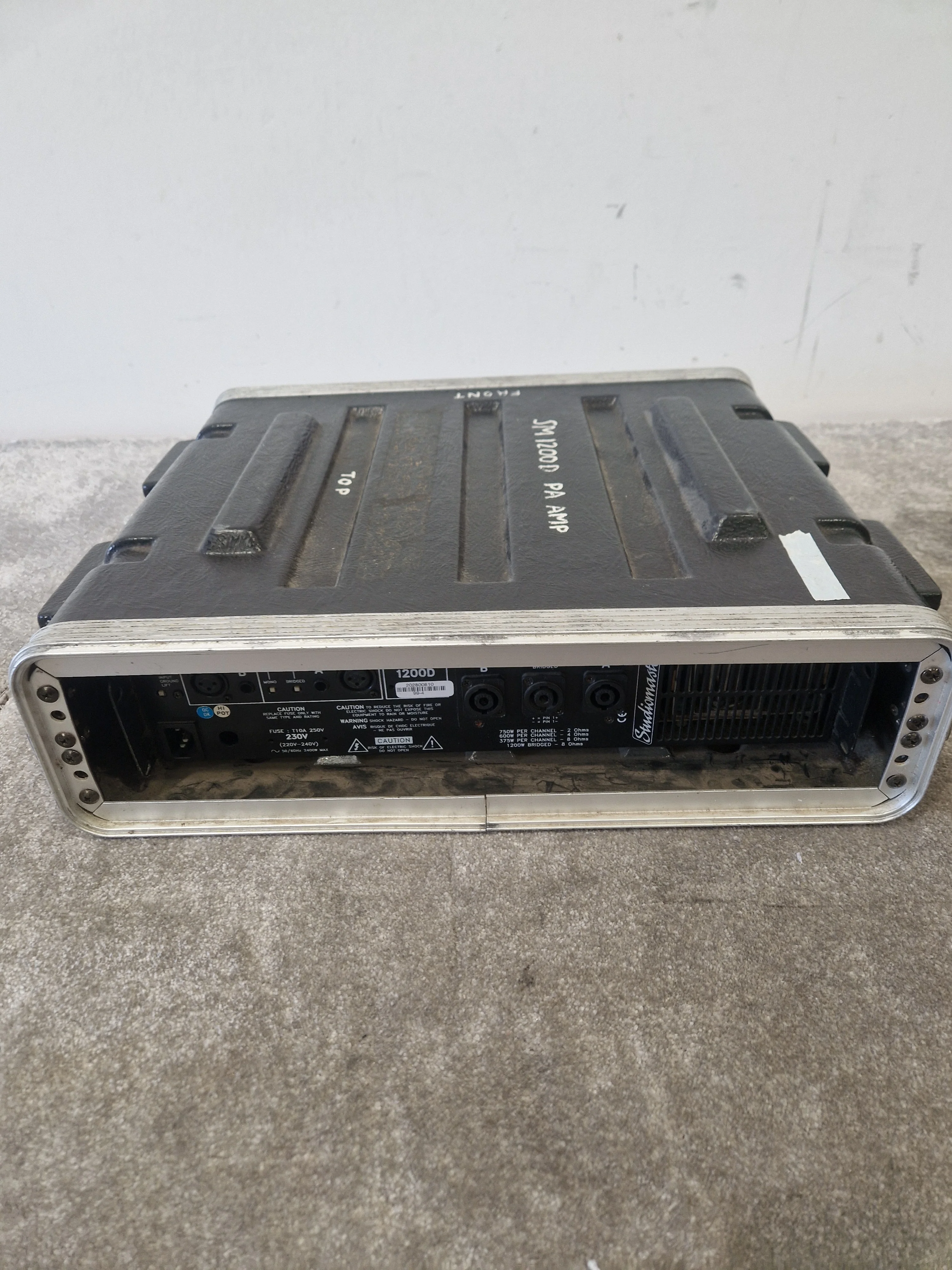 Studiomaster SM 1200D PA Amp - 2400W Power, Class D - Spares or Repair w/ Hard Case - Image 7