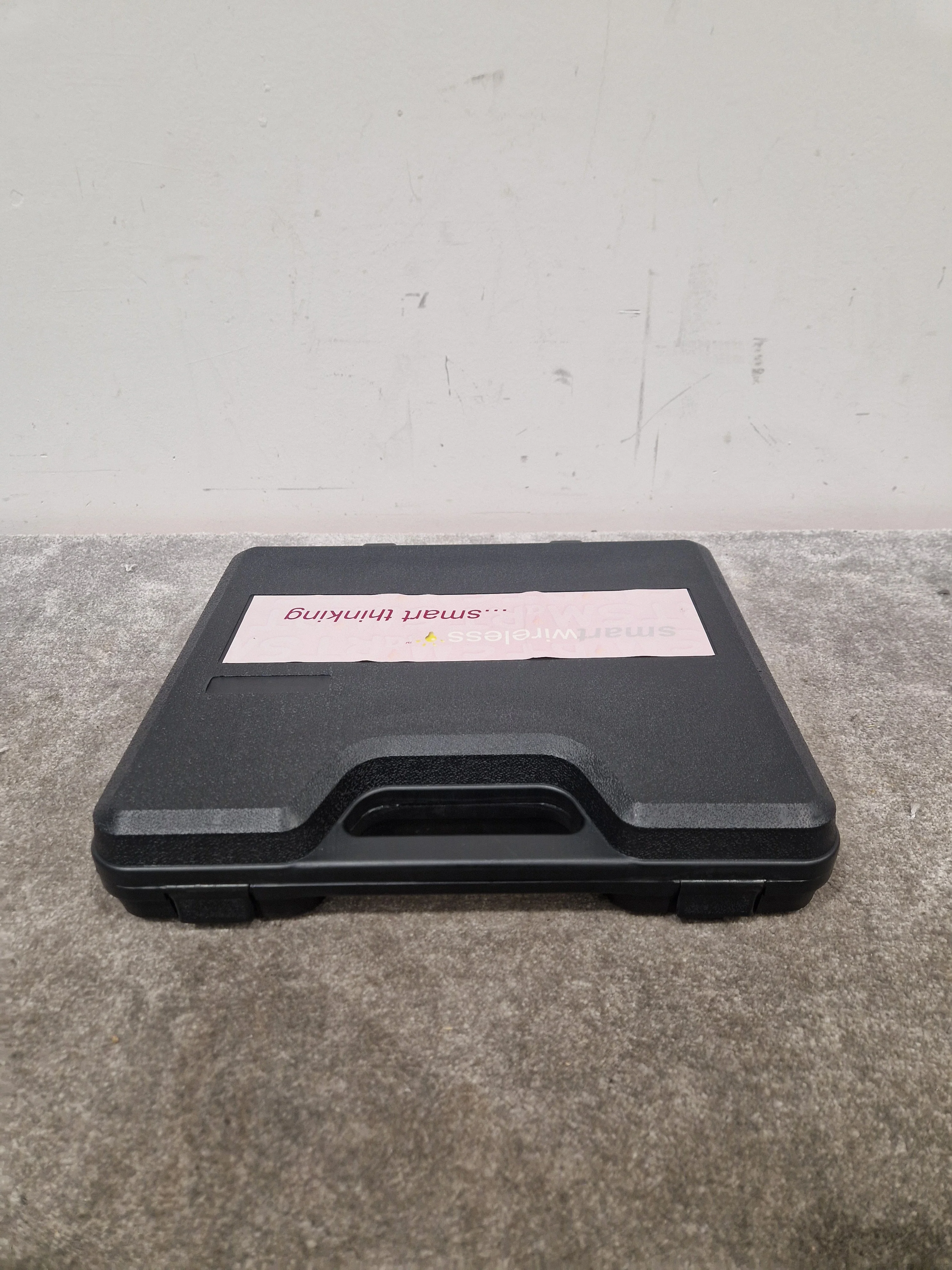 Smartwireless Plastic Flight Case Protective Case - Lightweight Design, Durable Construction - Excellent - Image 4