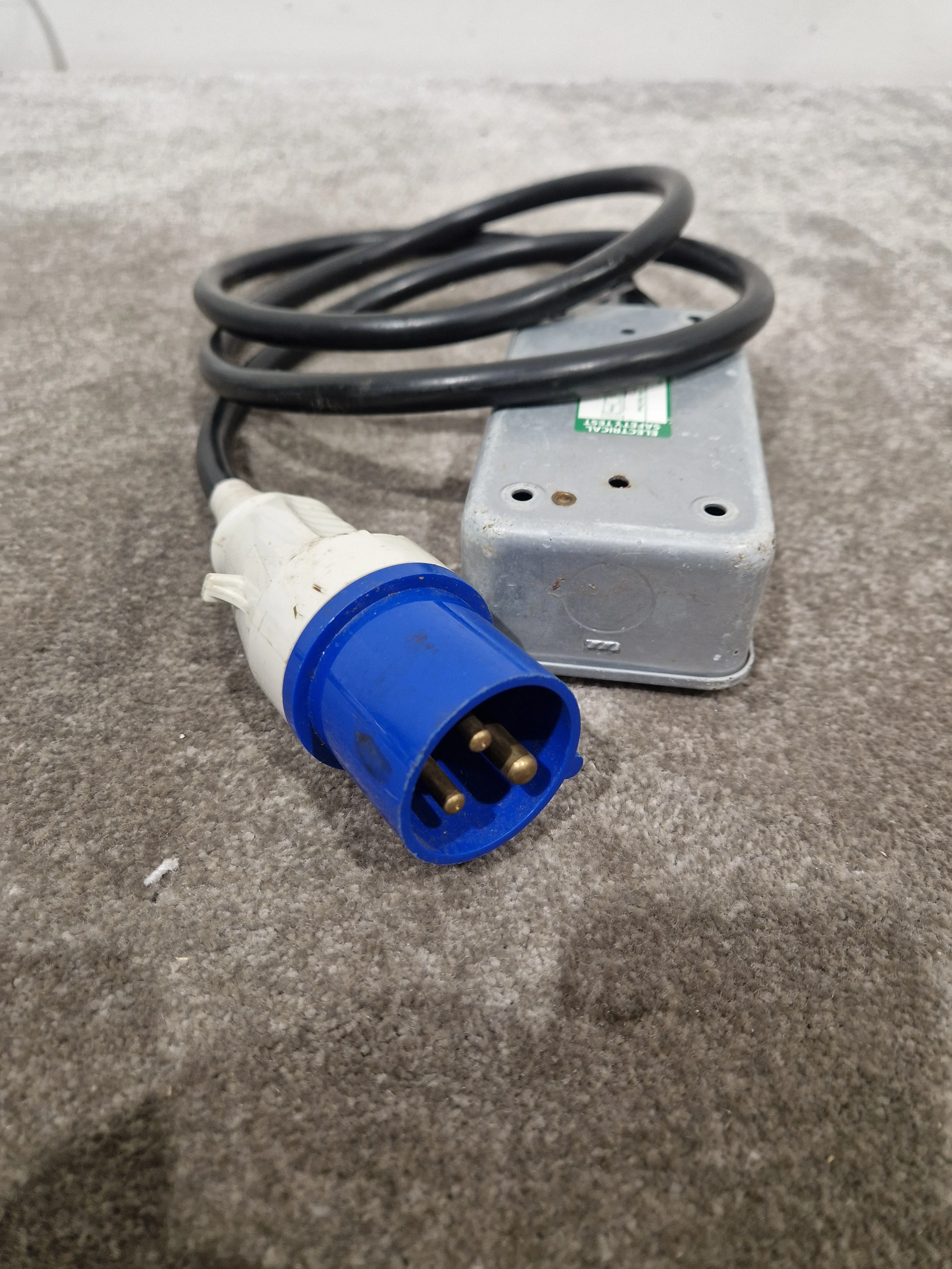 Smiths RCDO8ML RCD Socket - Residual Current Protection - Good - Image 7