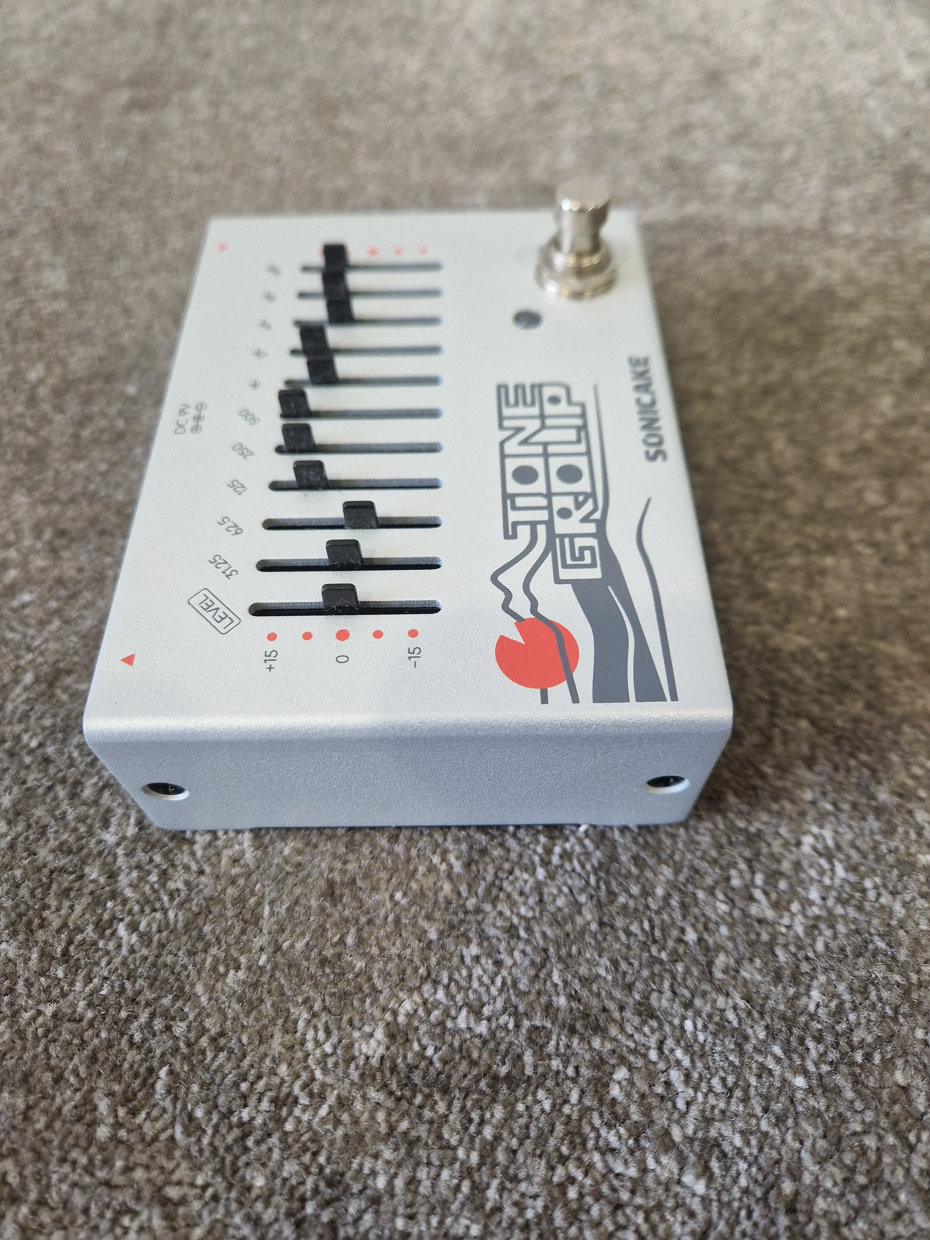 Sonicake Tone Grolip - Multi-Effects Pedal, Compact Design - Excellent - Image 5