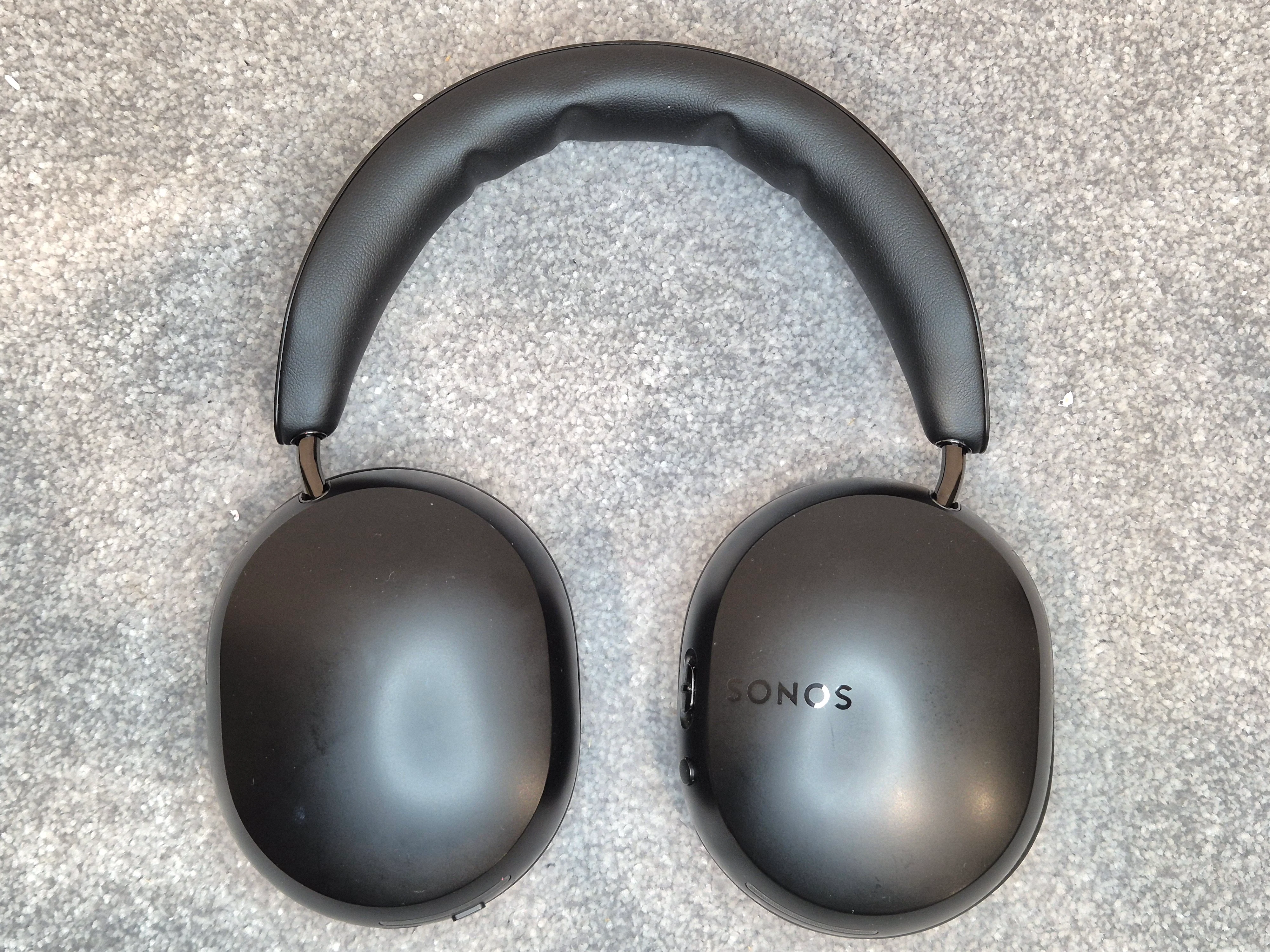 Sonos Ace - Black - Premium Over-Ear Wireless Headphones + Case - Image 2
