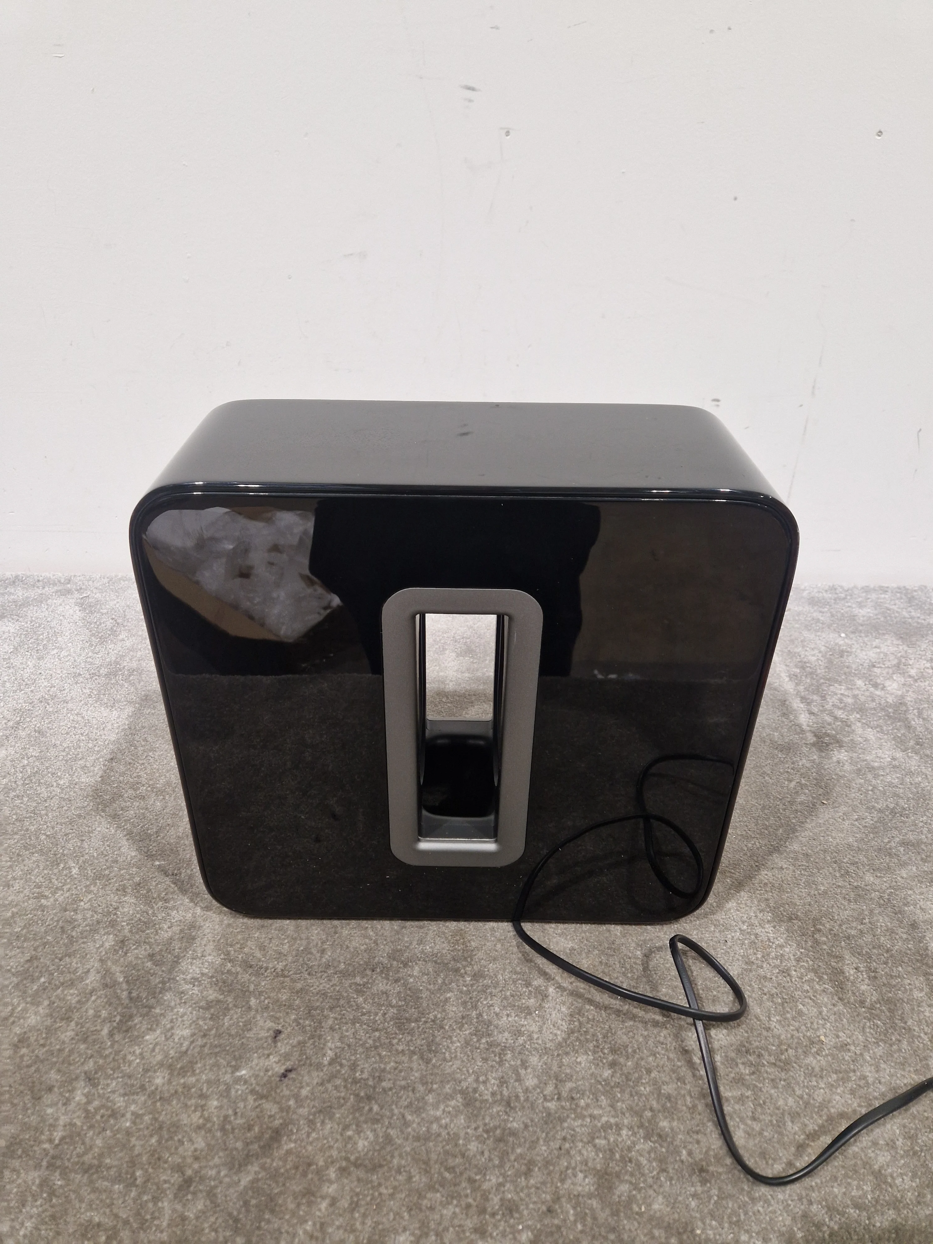 Sonos Sub Black Subwoofer - Deep Bass - Excellent w/ Original Box & Power Cable - Image 2