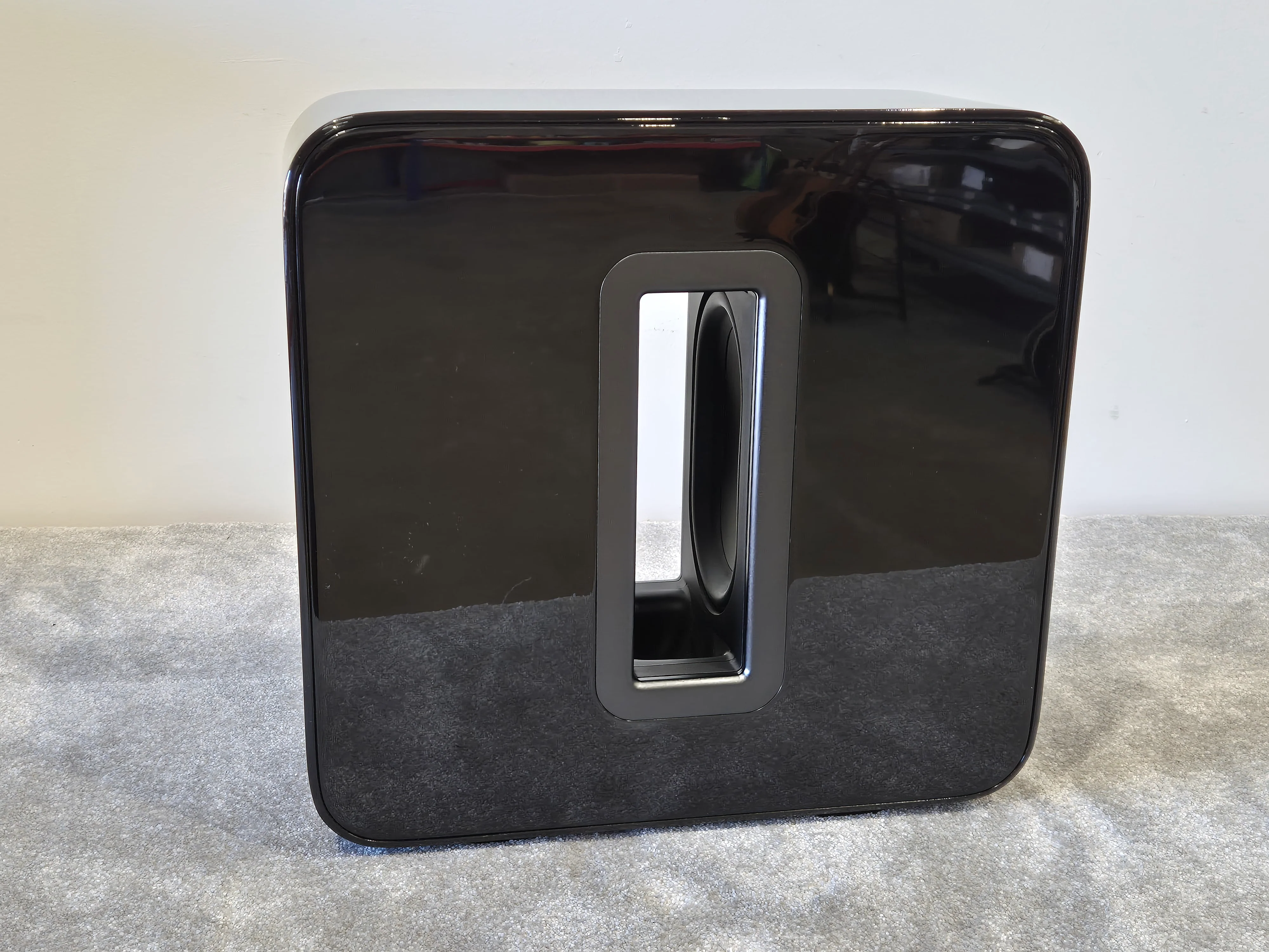Sonos Sub Gen 3 - Deep Bass Subwoofer w/ Original Box - Image 4