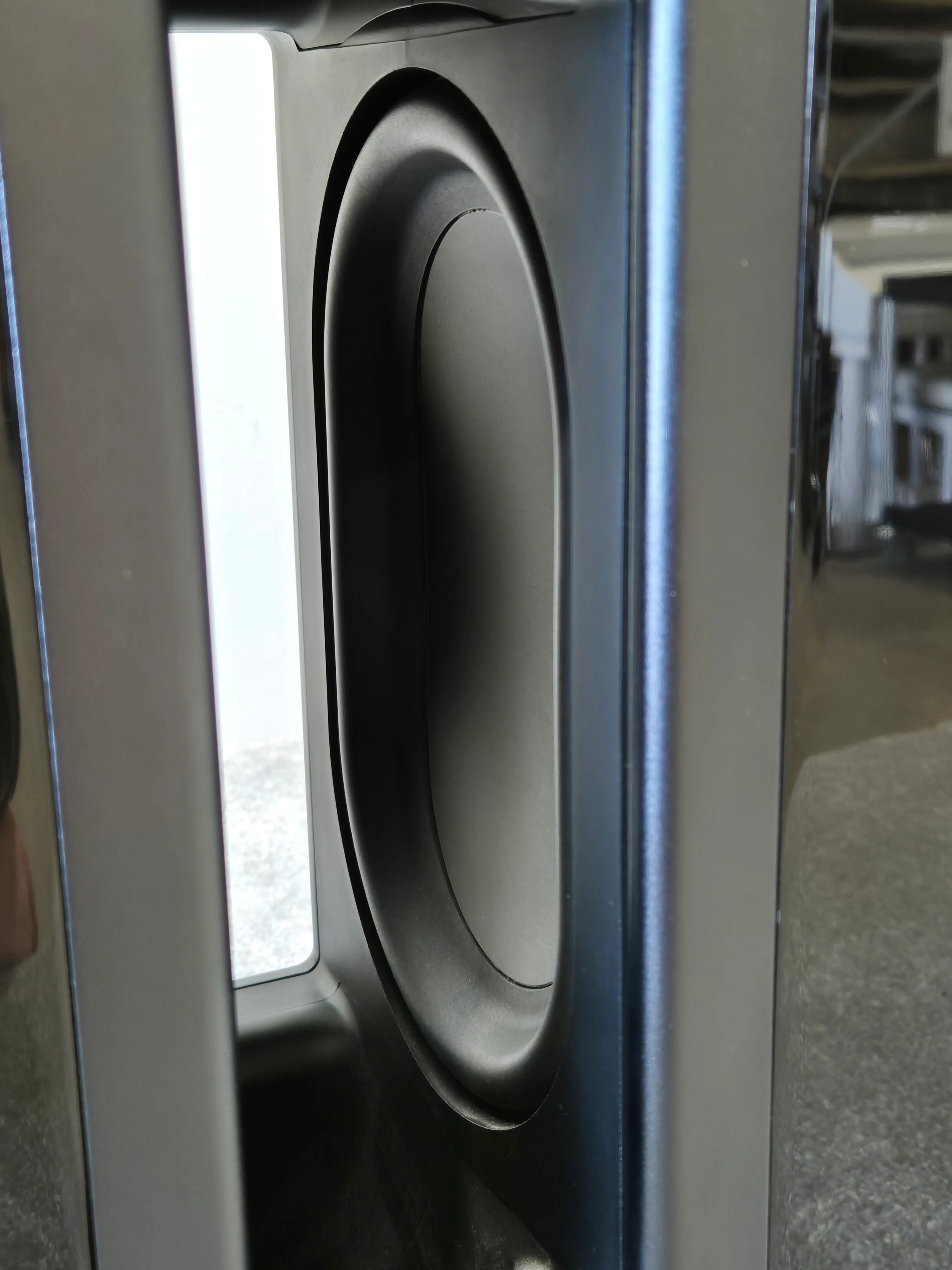 Sonos Sub Gen 3 - Deep Bass Subwoofer w/ Original Box - Image 5