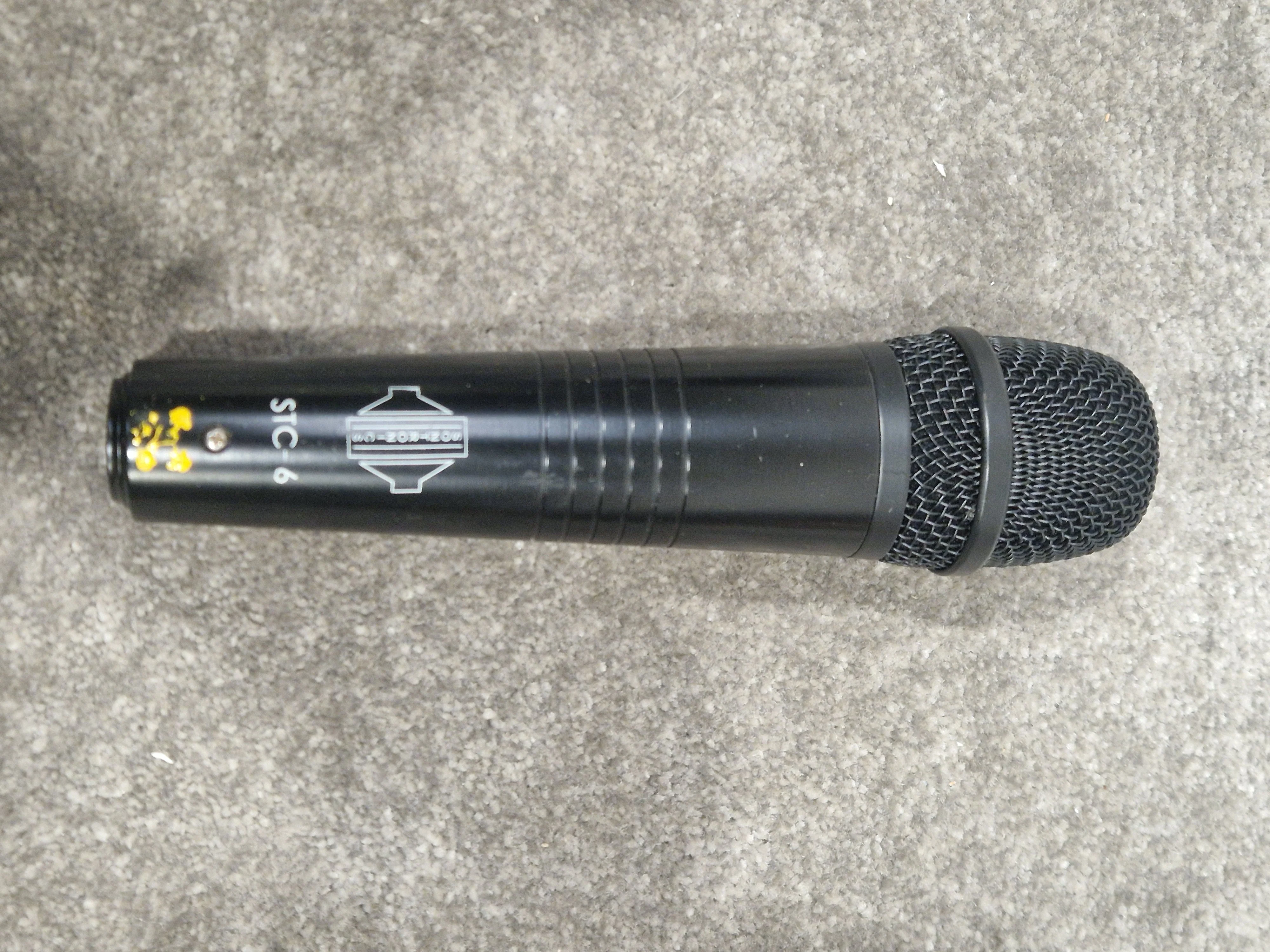 Sontronics STC-6 Condenser Microphone - Cardioid Pattern, Gold Sputtered Diaphragm - Excellent w/ Hard Case & Mic holder - Image 7