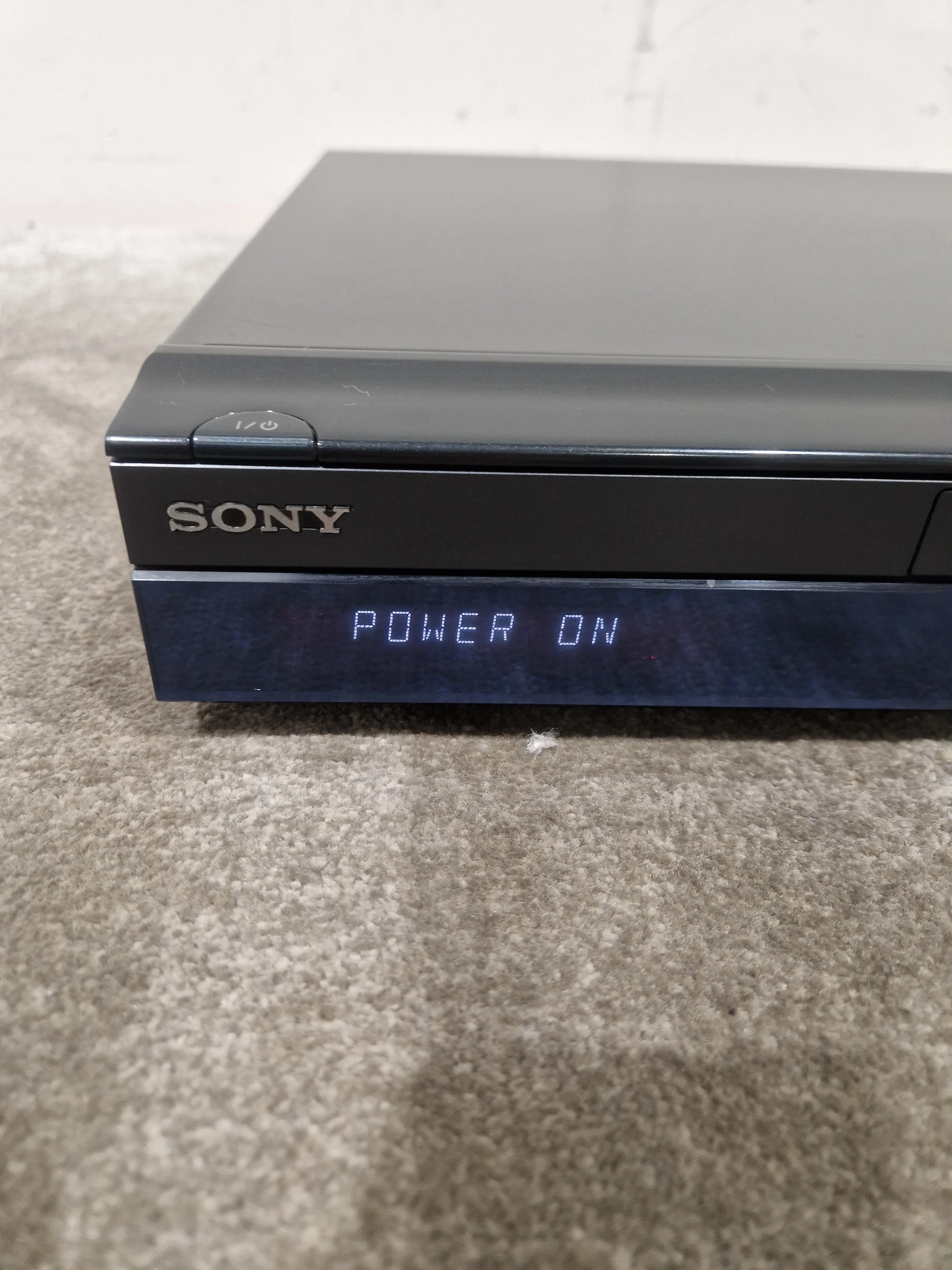 Sony BDP-S300 - DVD Player - Black – Blu-ray Player - Excellent w/ remote - Image 10