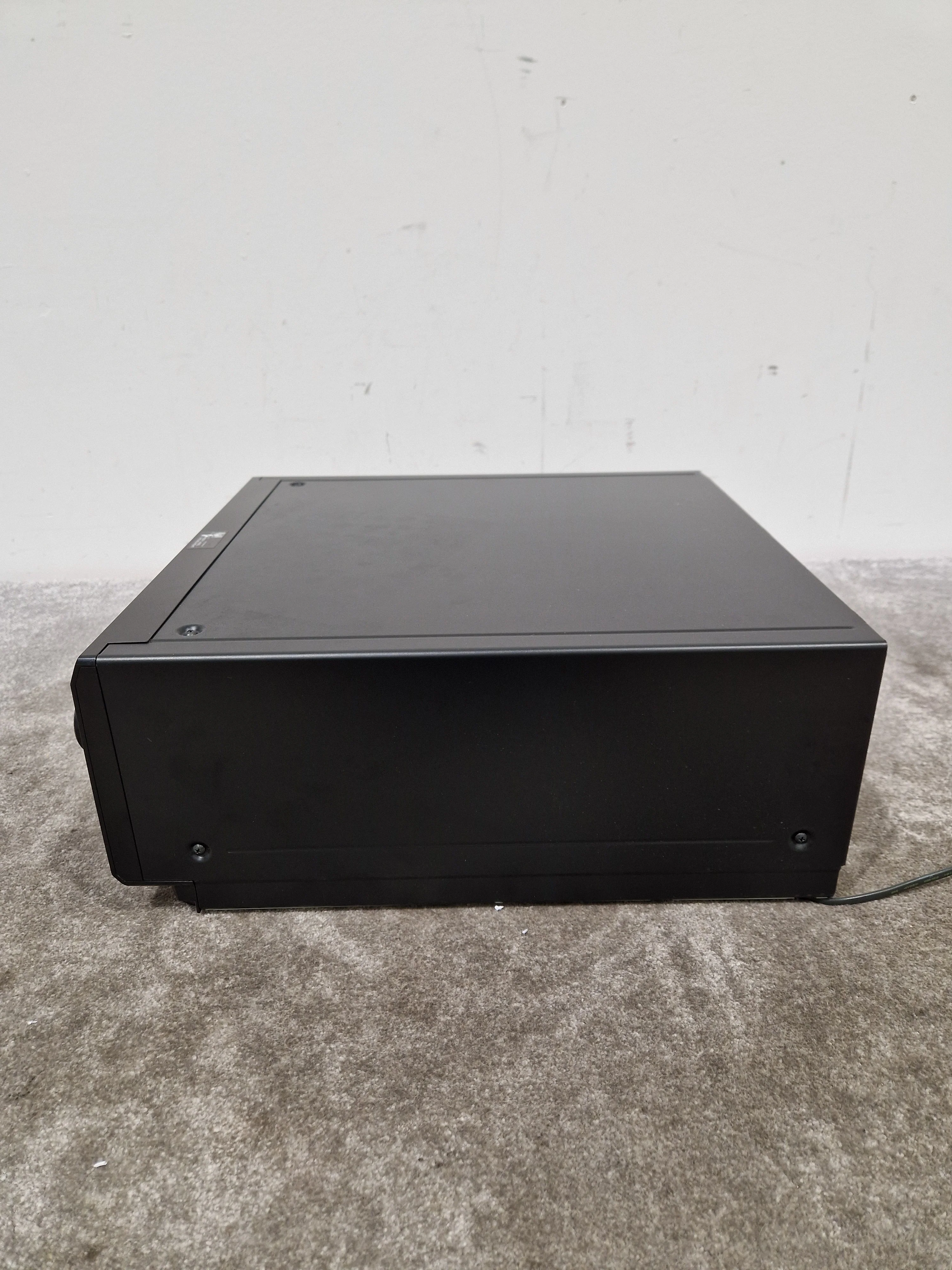 Sony CDP-CX355 - 300-Disc CD Changer - Spares or Repair w/ Power Supply & Remote - Image 9