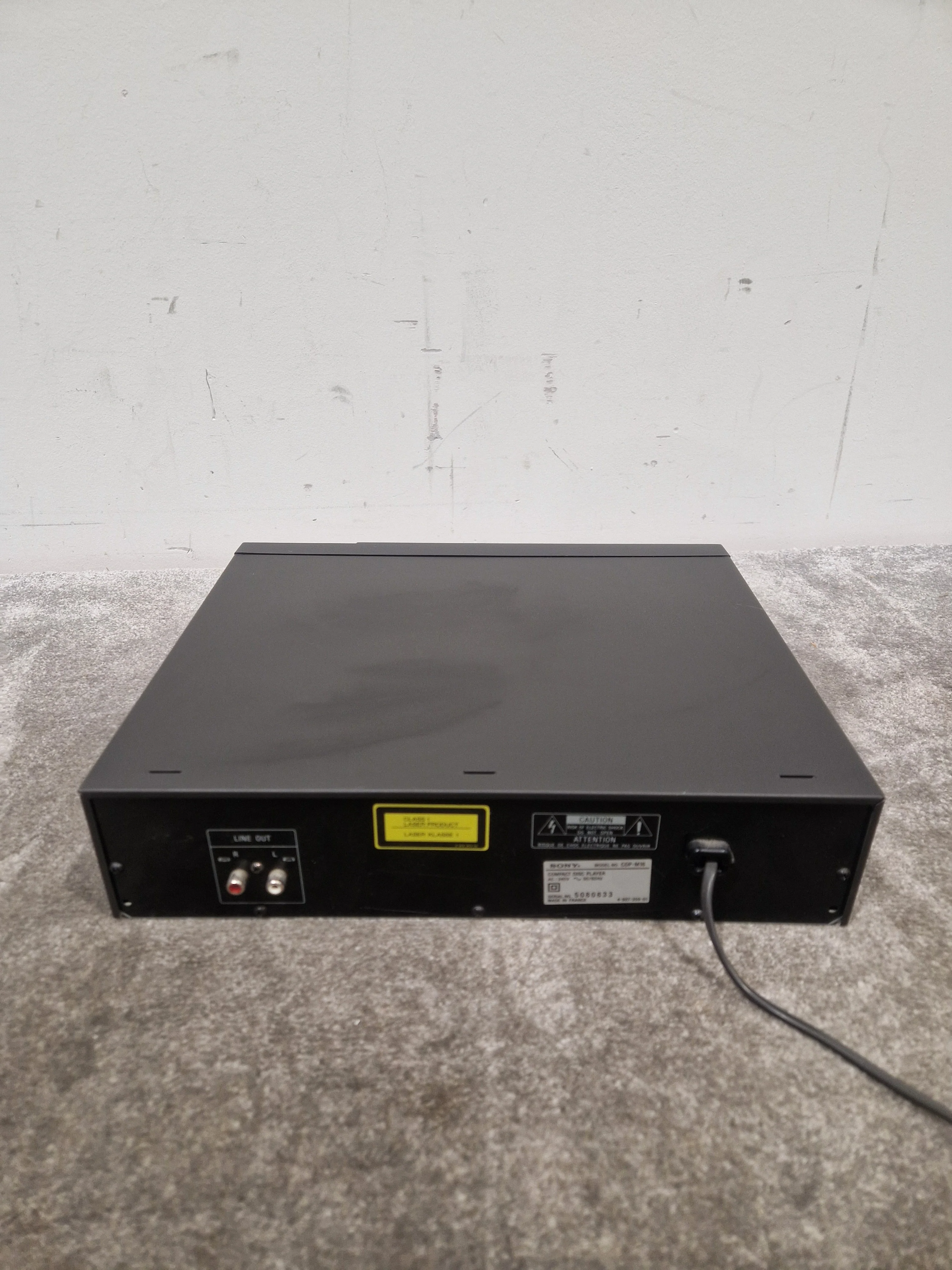 Sony CDP-M18 - Compact Disc Player - Excellent w/ Power Supply - Image 6