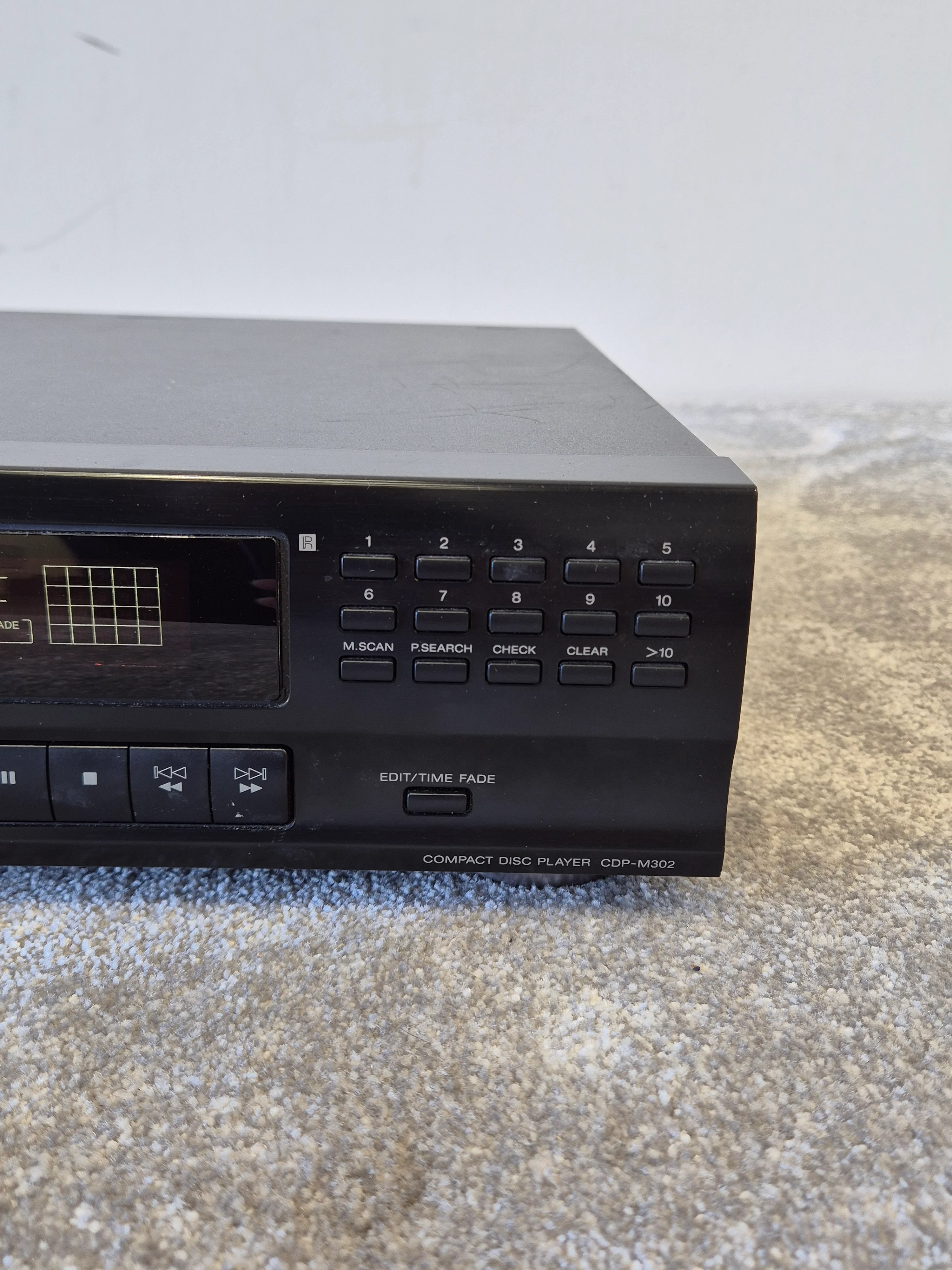 Sony CDP M302 - Compact Disc Player (Spares or Repairs) - Image 4