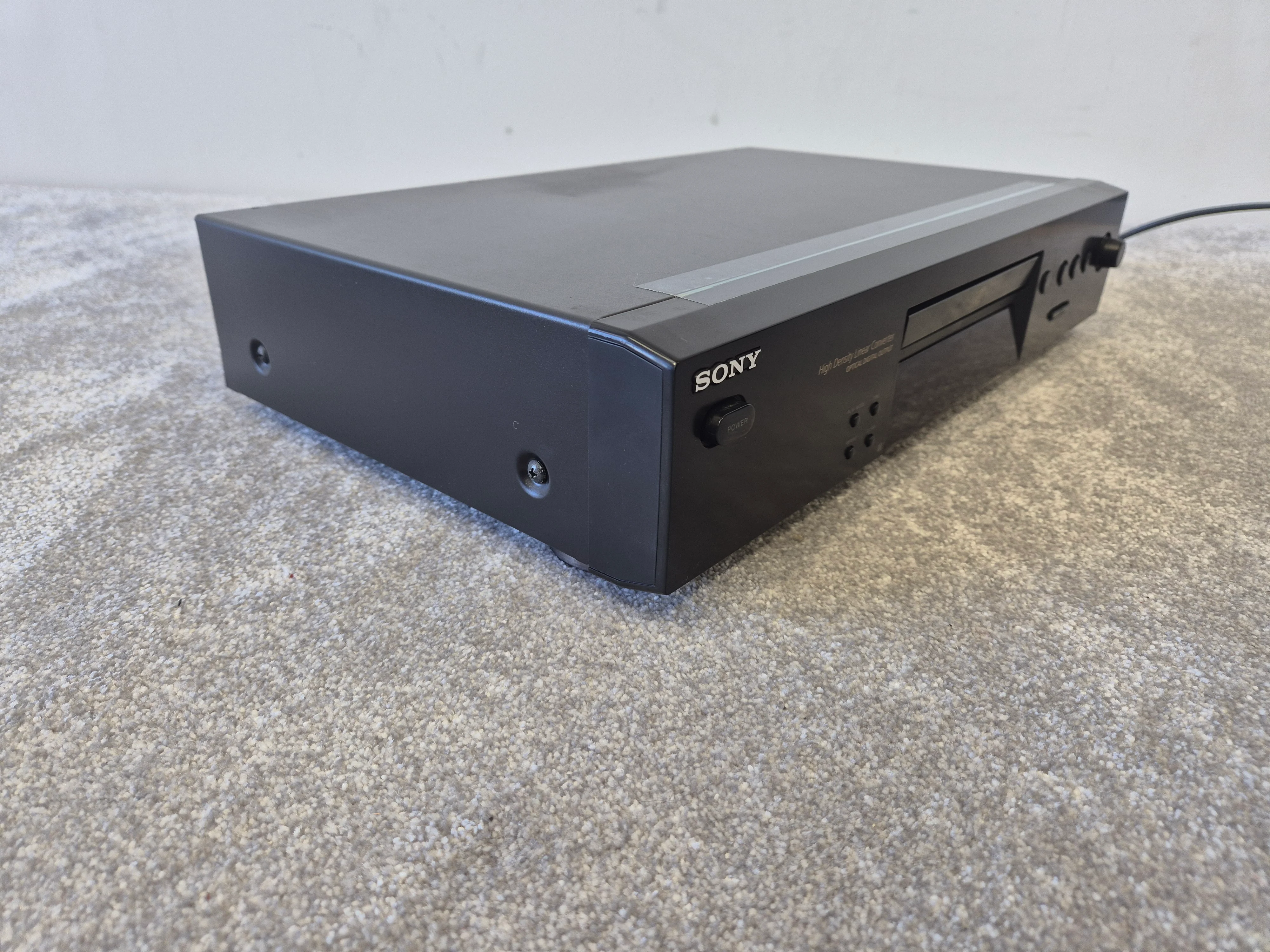 Sony CDP-XE370 - Compact Disc Player - Black - Image 5