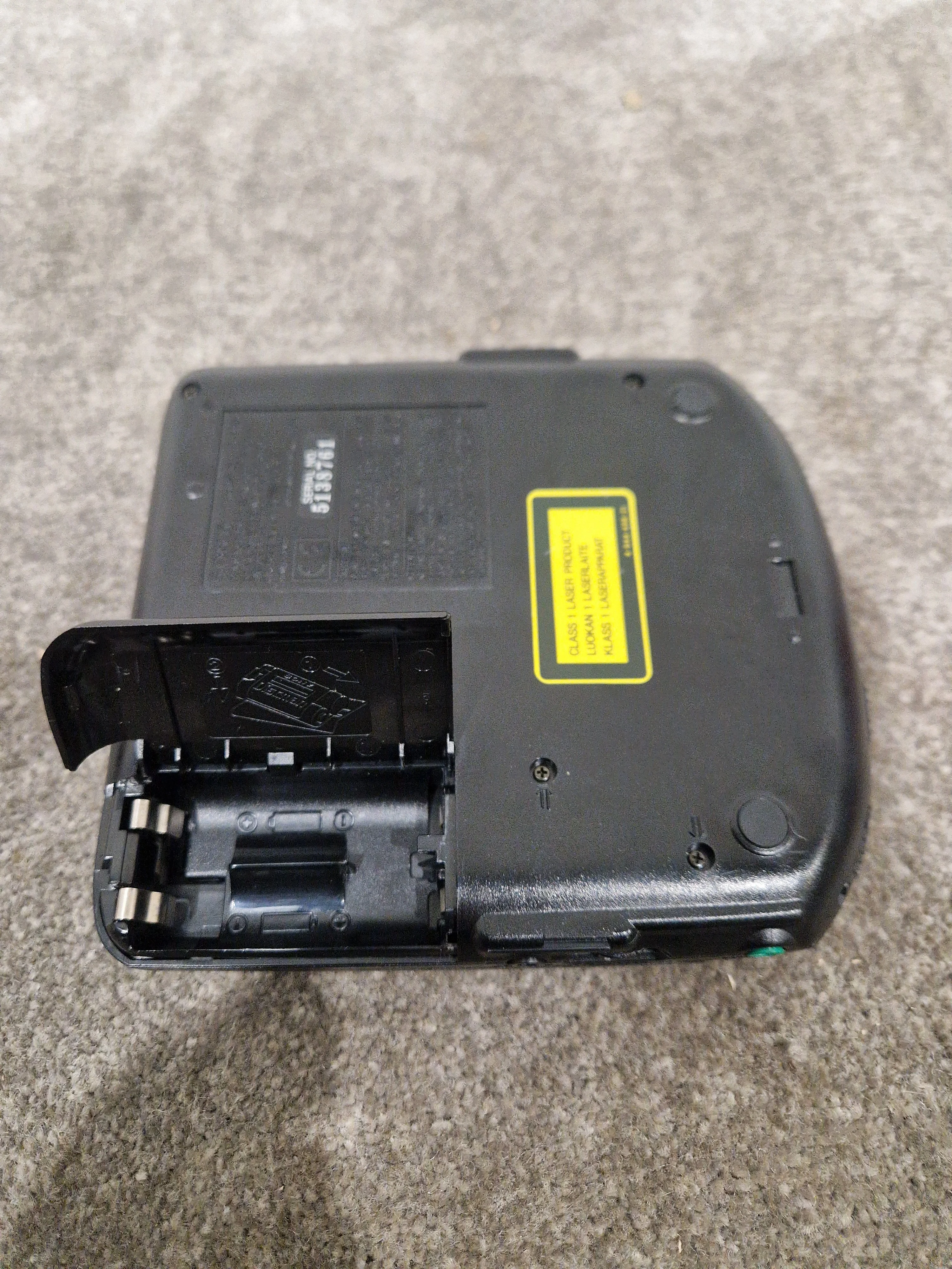 Sony Discman D-140 - CD Player - Mega Bass - Black – Portable CD Player - Spares or Repair - Image 13