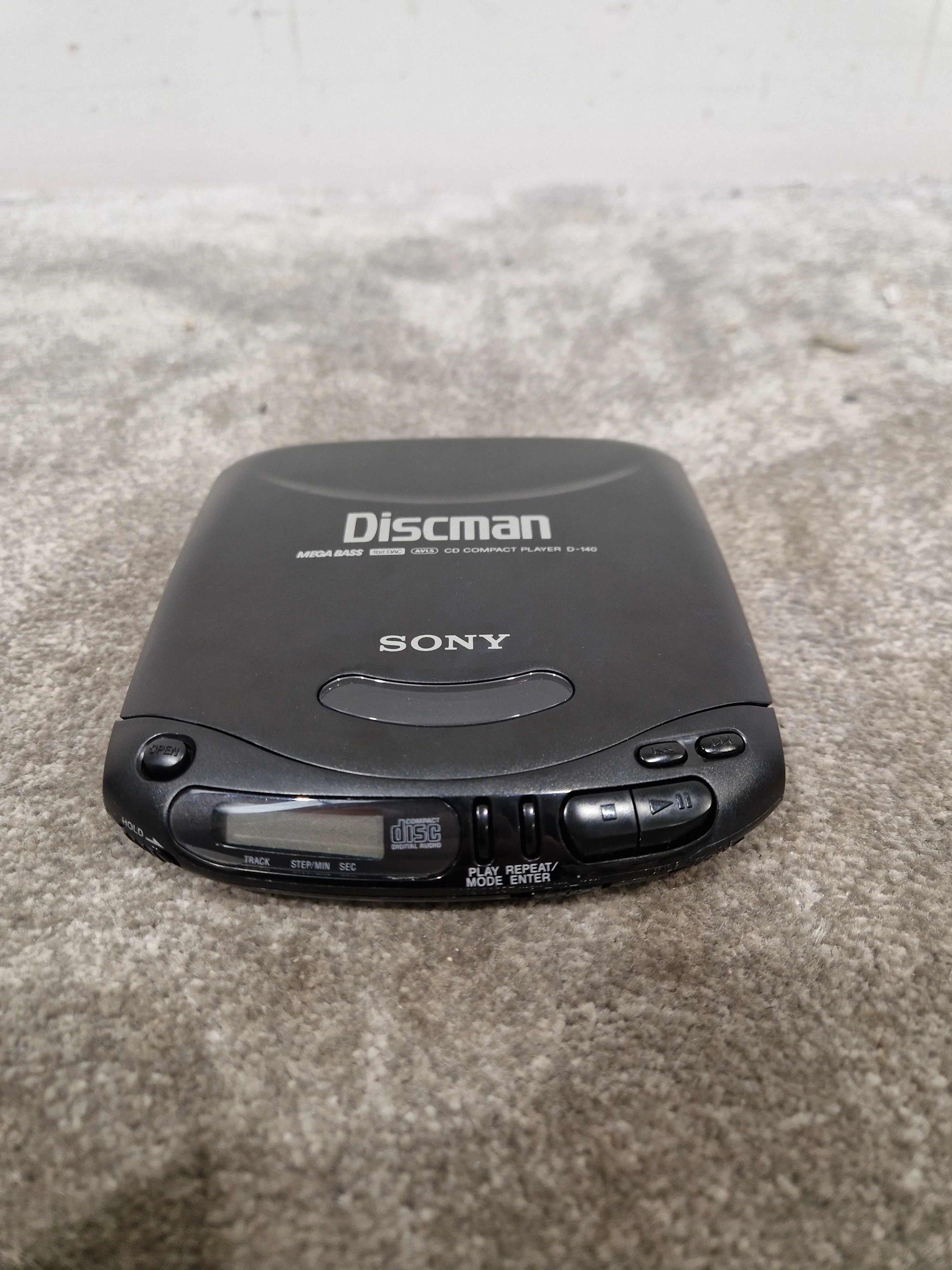 Sony Discman D-140 - CD Player - Mega Bass - Black – Portable CD Player - Spares or Repair - Image 3