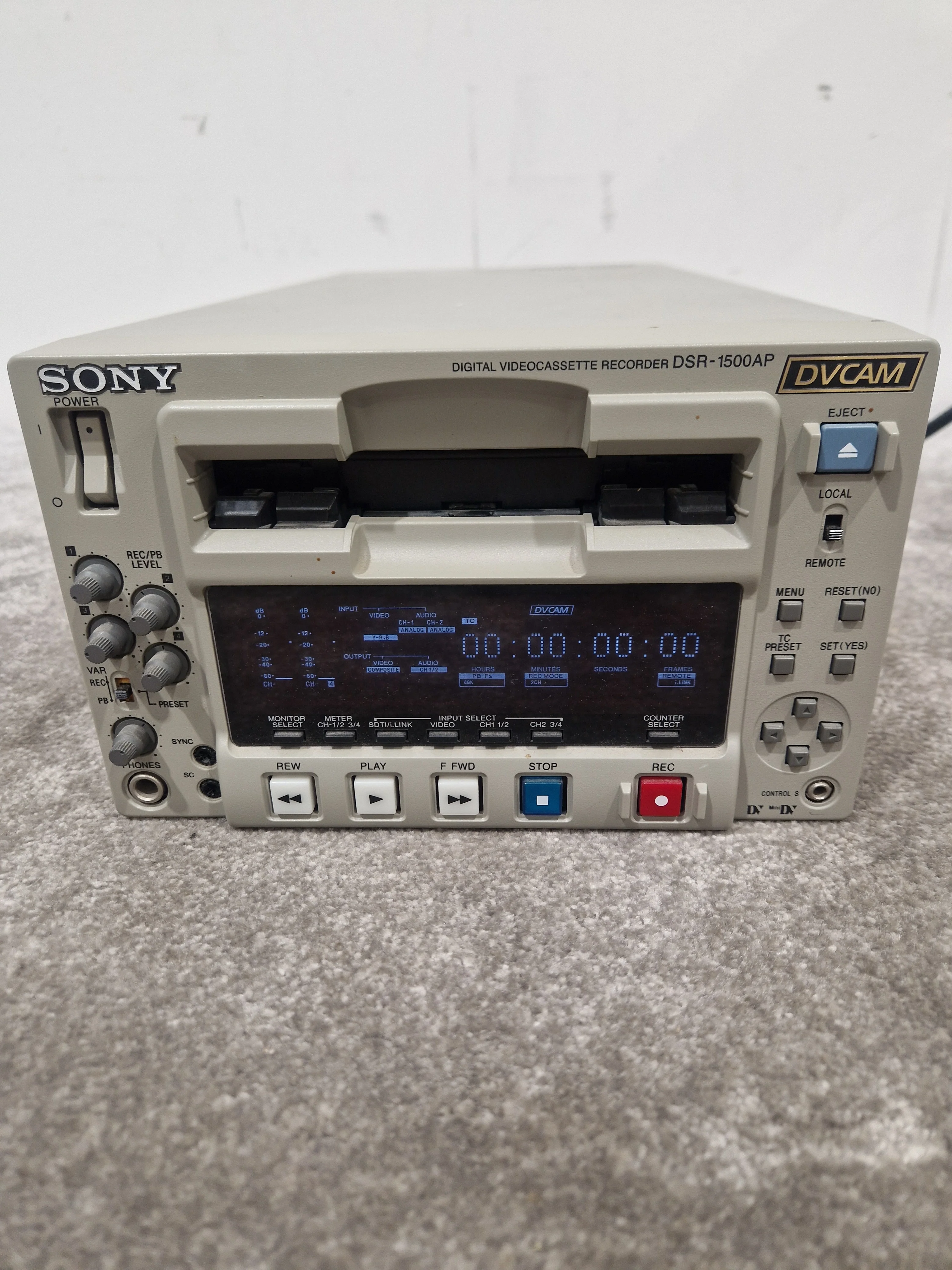 Sony DSR-1500AP - Professional DVCAM Recorder, SDI Output - Very Good - Image 7
