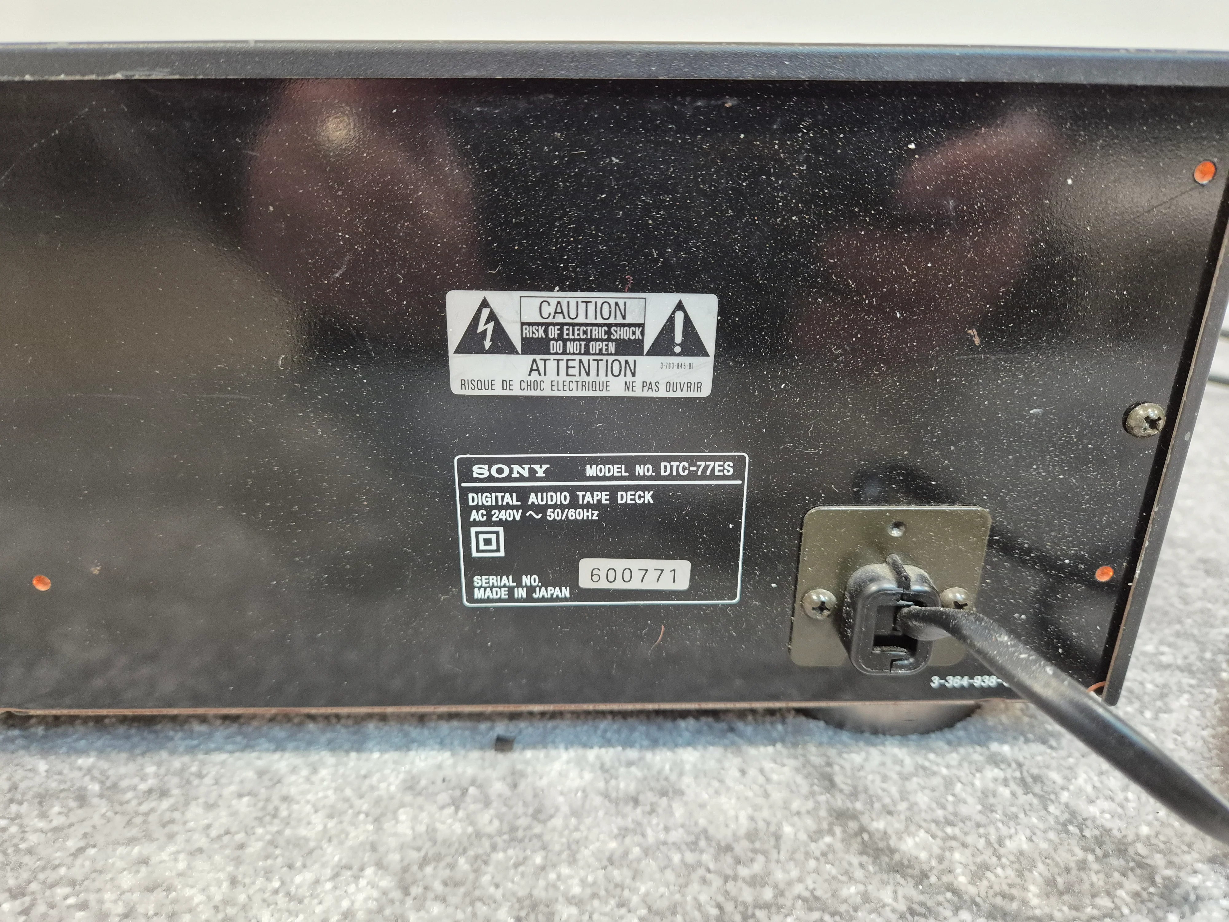 SONY DTC77ES - DAT Recorder - Original Box + Remote - Image 7