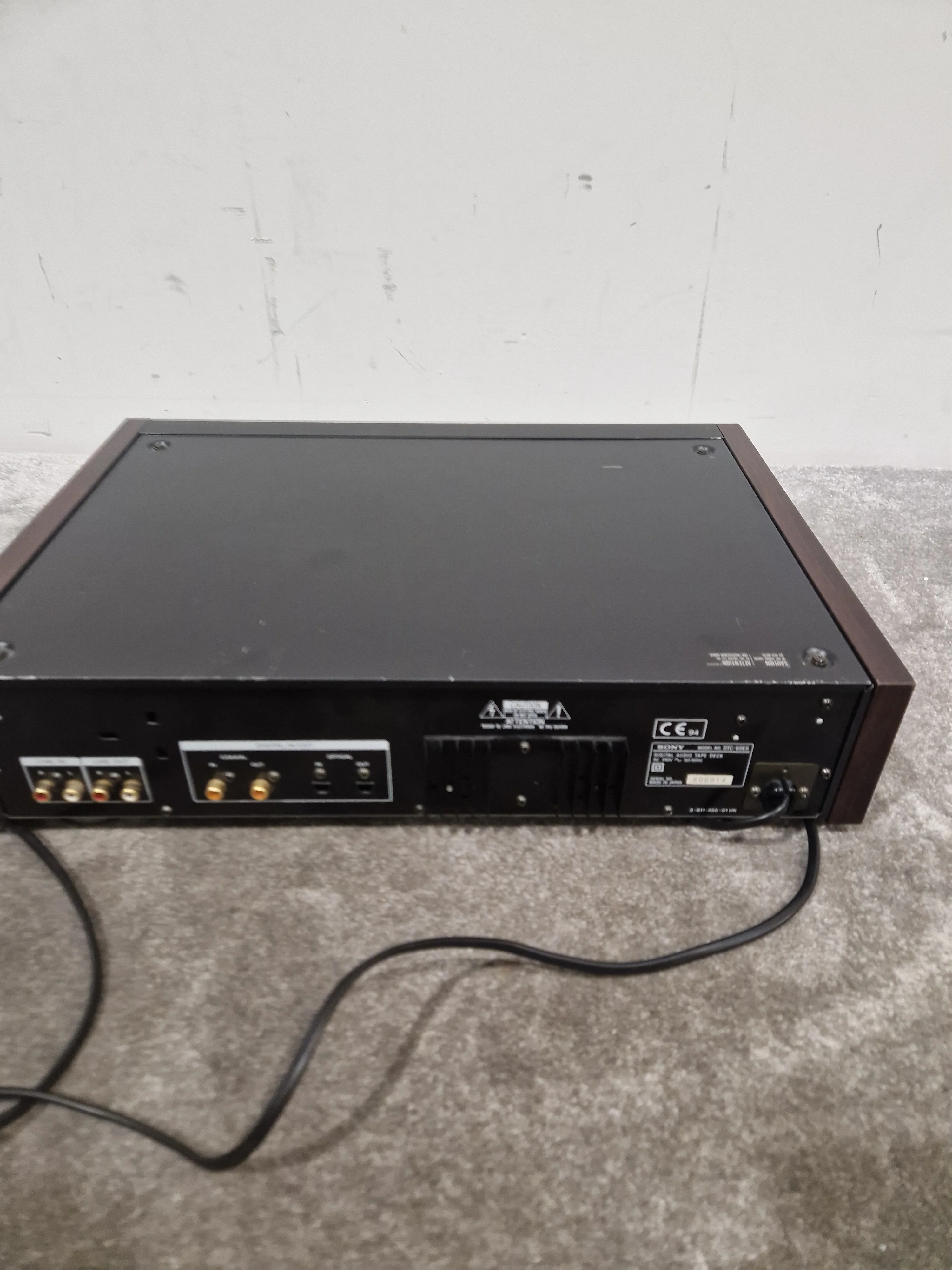 Sony DTS-60ES DAT Recorder - Professional Audio Archiving - Spares or Repair - Image 7