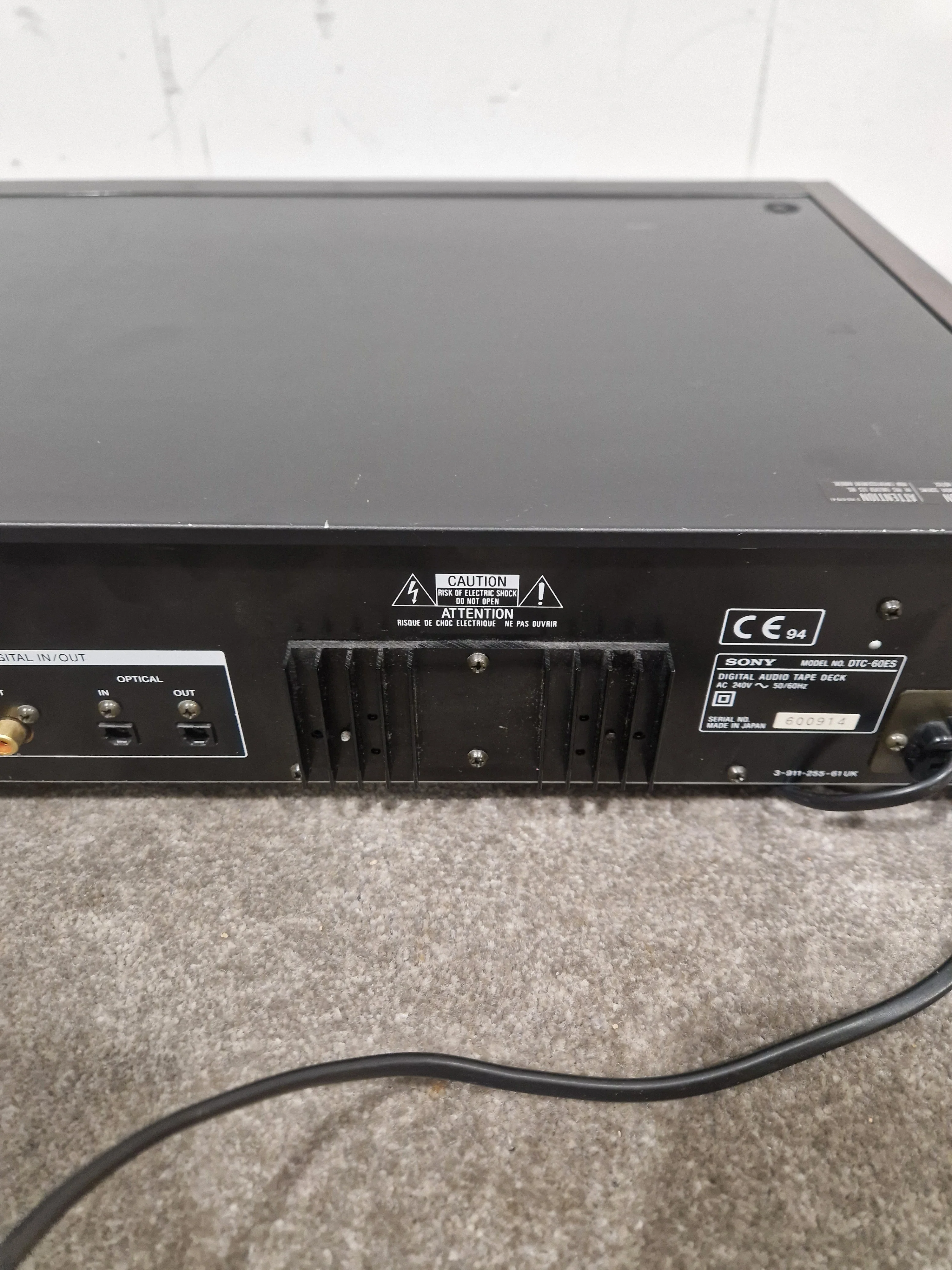 Sony DTS-60ES DAT Recorder - Professional Audio Archiving - Spares or Repair - Image 9