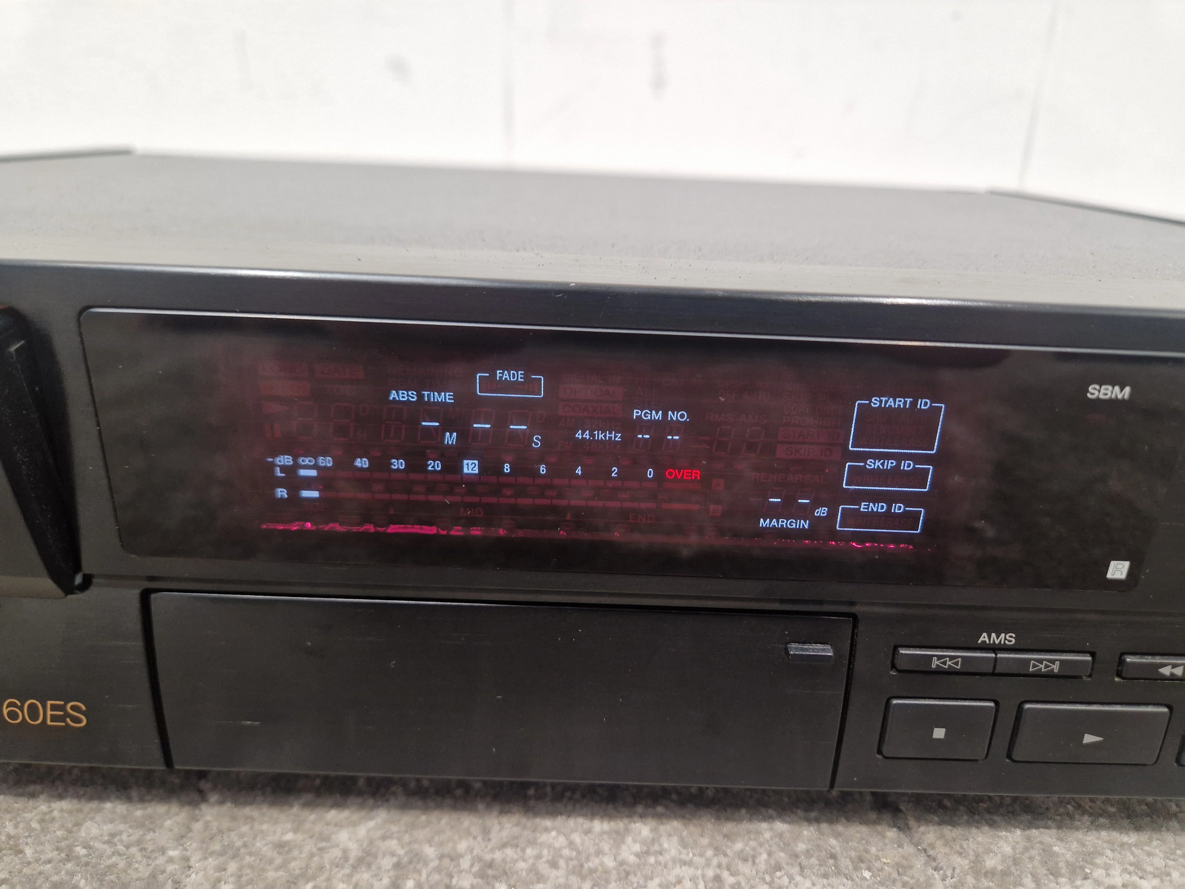 Sony DTS-60ES DAT Recorder – Dual Capstan, Digital I/O – ES Series – Fair Condition - Image 4