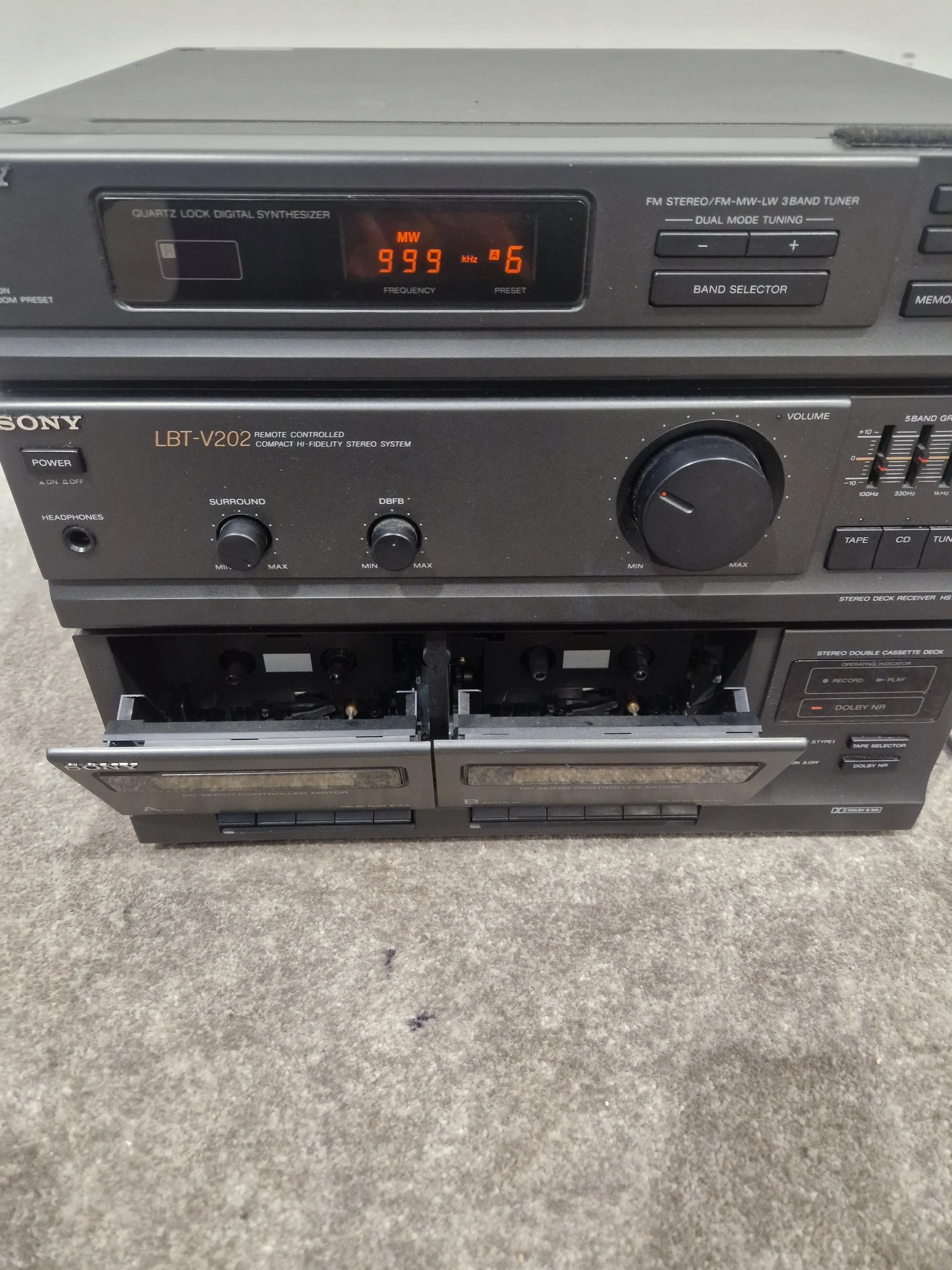 Sony LBT-V202 Stereo System - Classic Audio Setup - Fair (Read Description) - Image 19