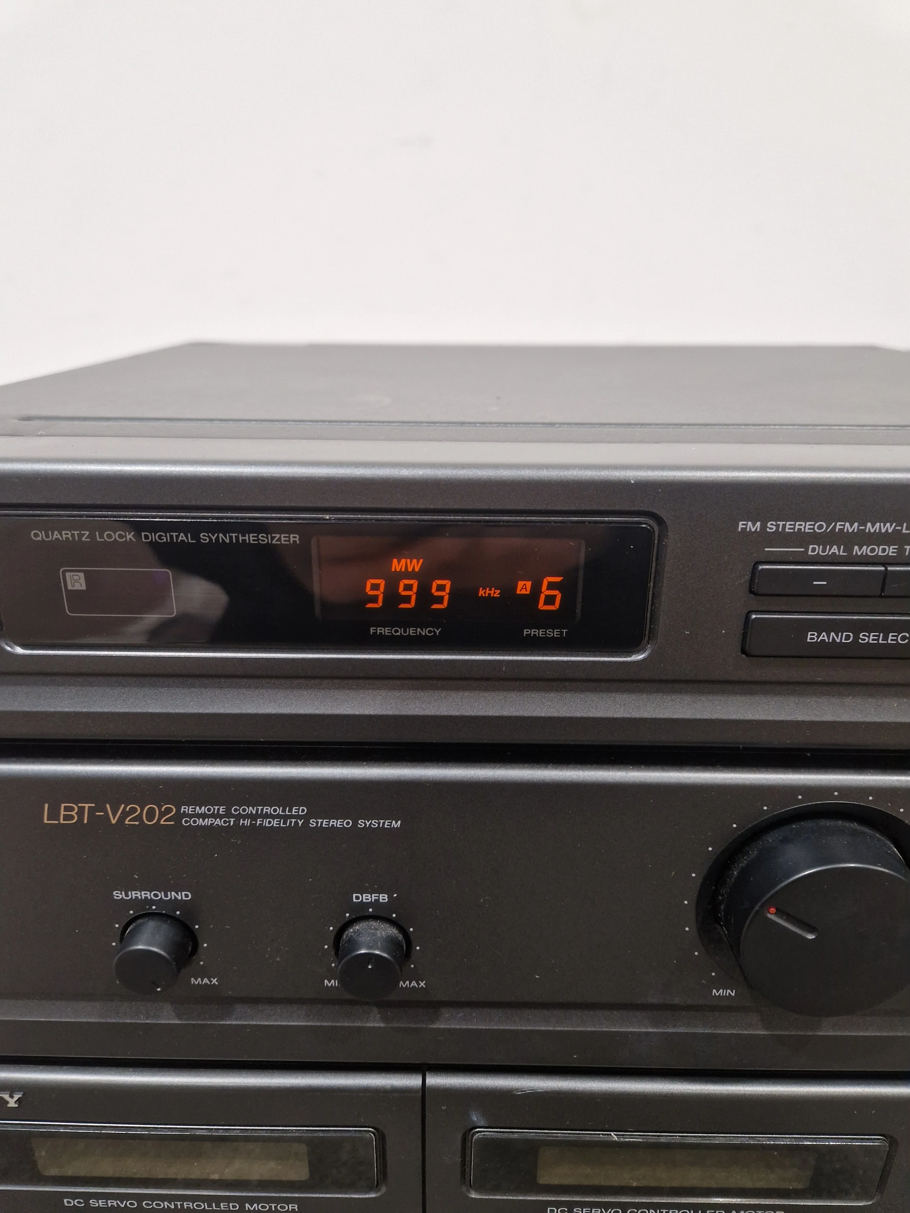 Sony LBT-V202 Stereo System - Classic Audio Setup - Fair (Read Description) - Image 9