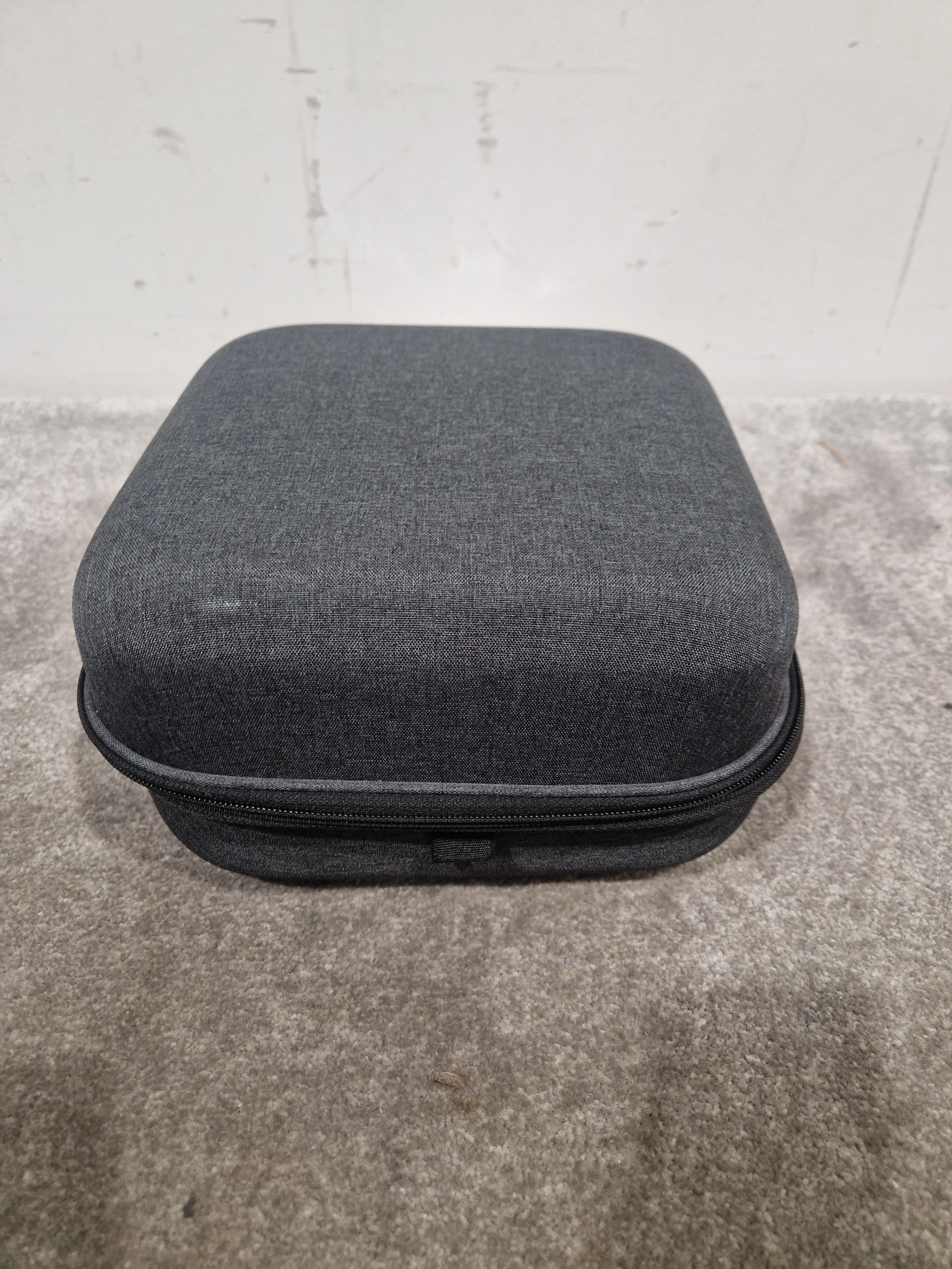 Sony MDR-Z1R Black Headphones - High-Resolution Audio - Excellent w/ Soft Case - Image 11