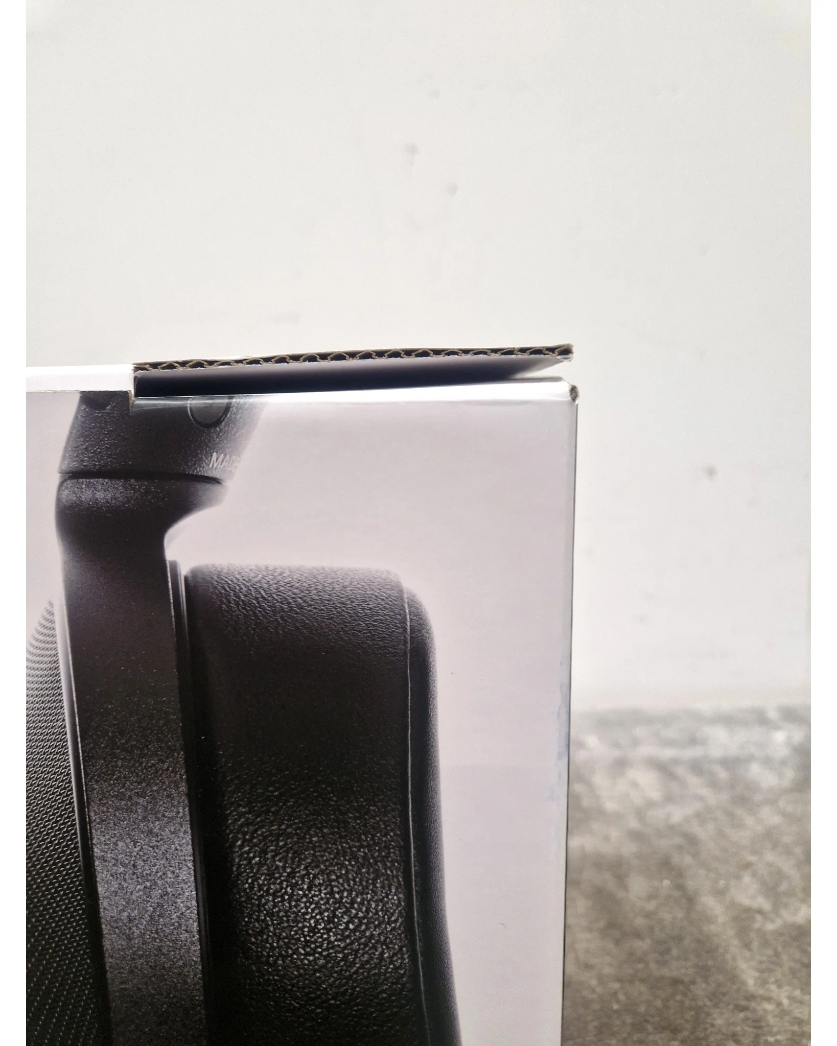 Sony MDR-Z1R - Headphones - Black - Like New w/ Original Box, Manuals & Hard Case - Image 21