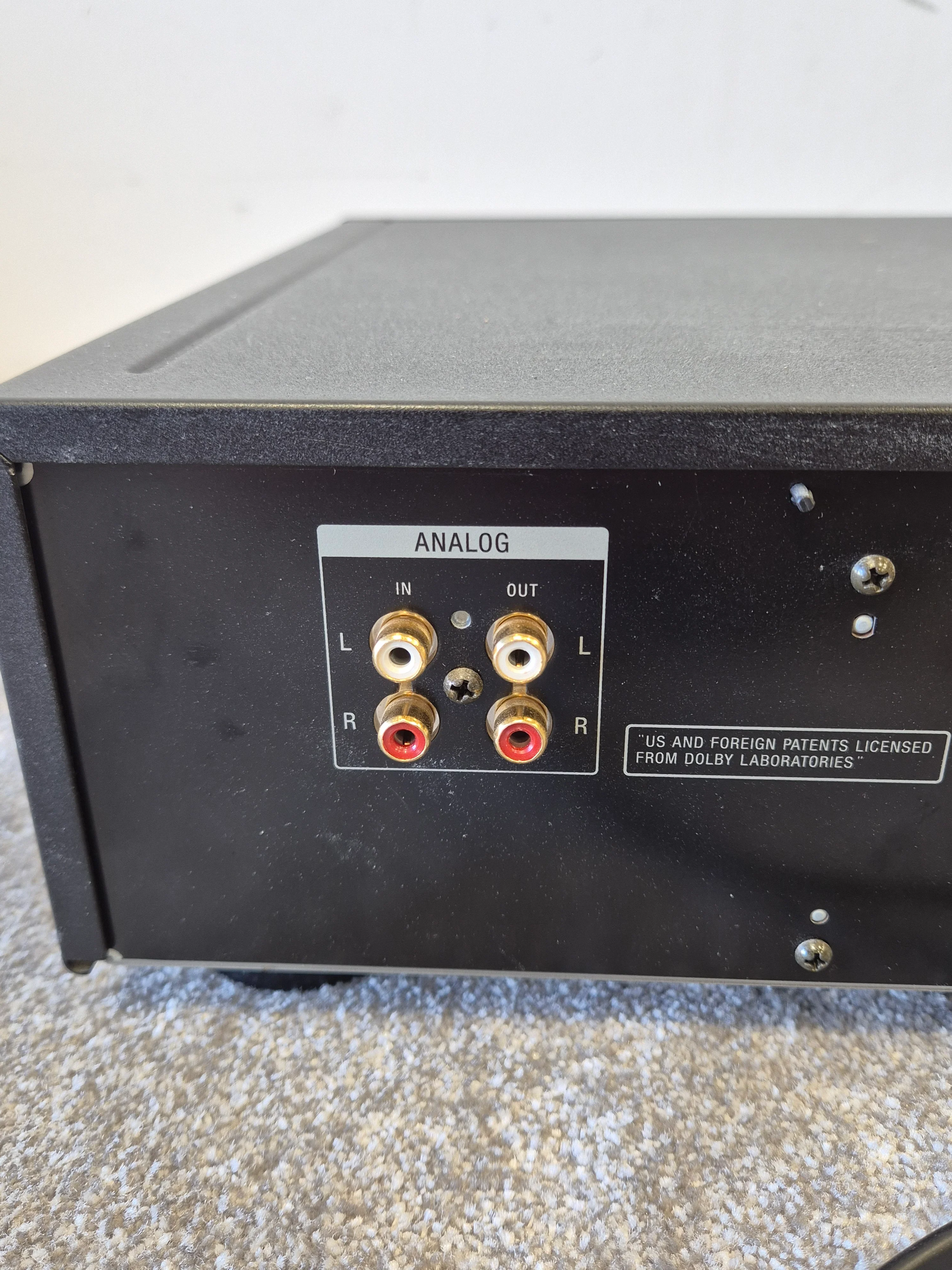 Sony MDS-JA333ES - MiniDisc Deck (Spares or Repairs) - Image 9