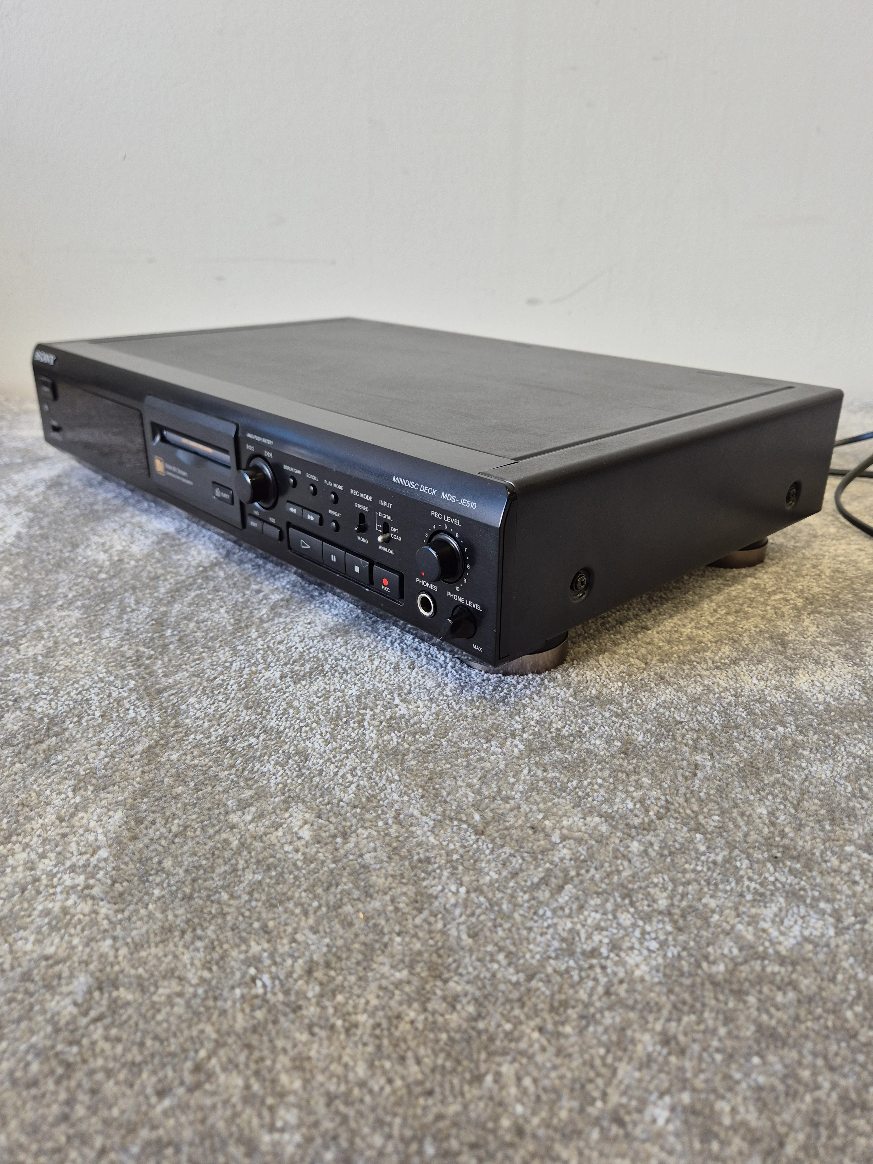 Sony MDS-JE510 - MiniDisc Deck - Image 10