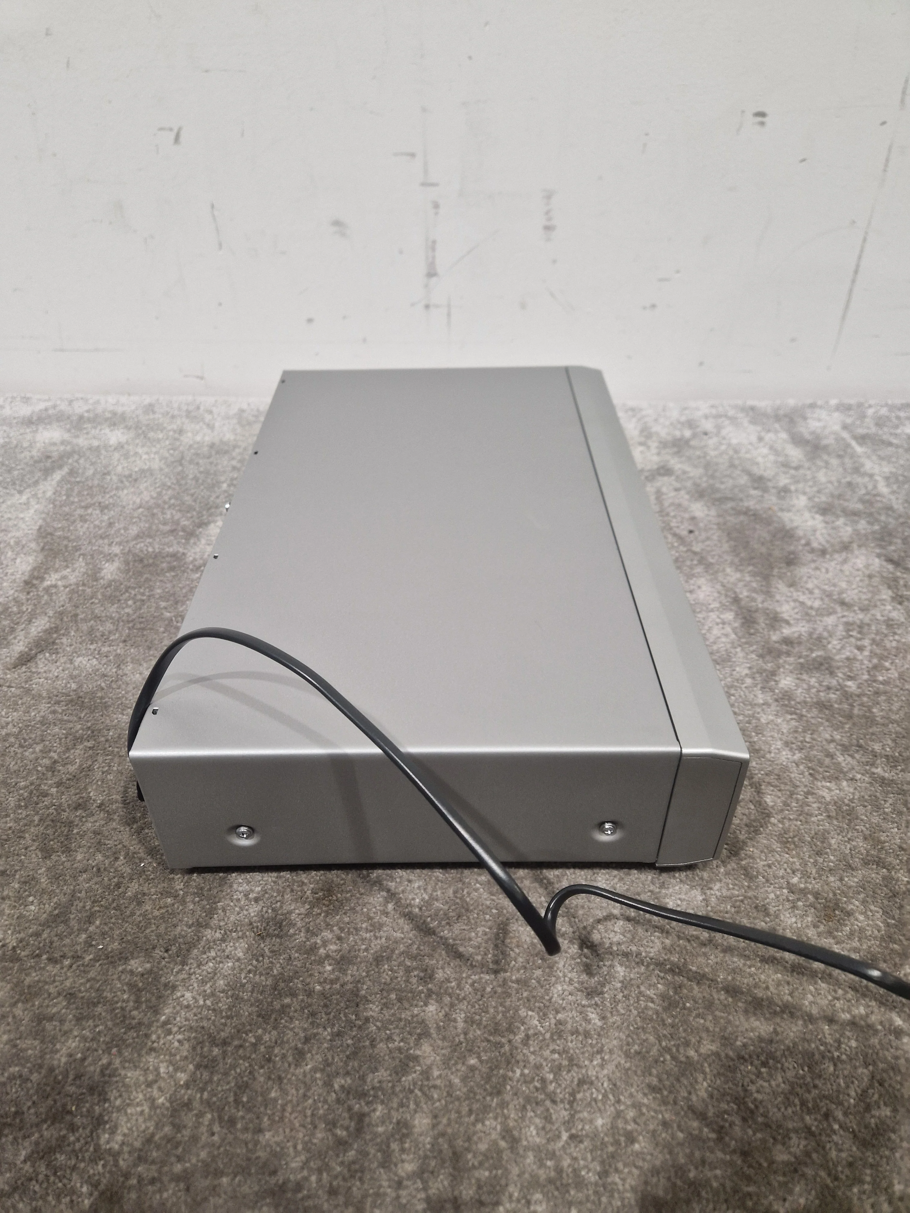 Sony MDS-JE780 - MiniDisc Player - Spares or Repair w/ Remote - Image 5