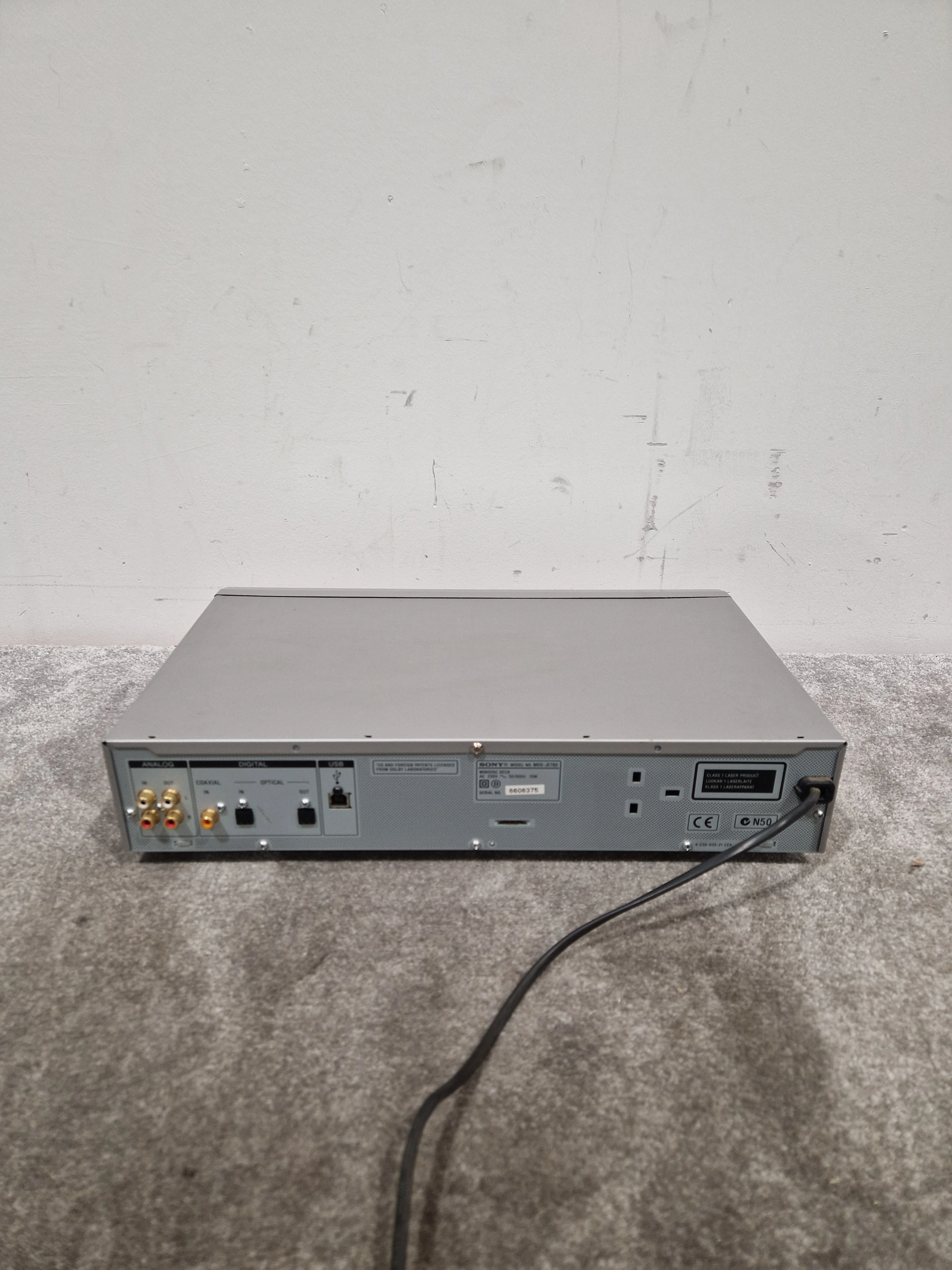 Sony MDS-JE780 - Minidisc Recorder - Spares or Repair w/ Original Box & Remote - Image 10