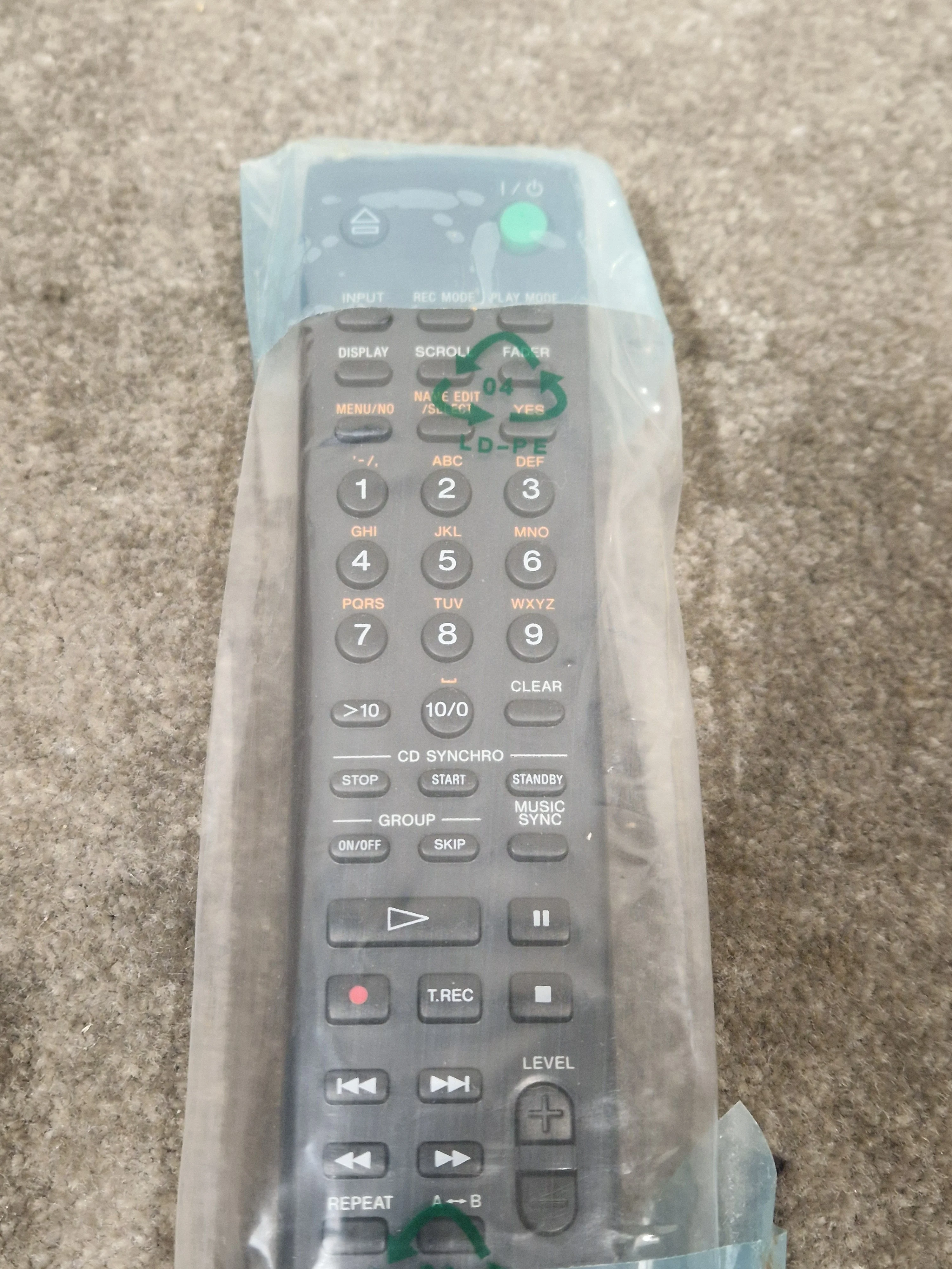 Sony MDS-JE780 - Minidisc Recorder - Spares or Repair w/ Original Box & Remote - Image 6
