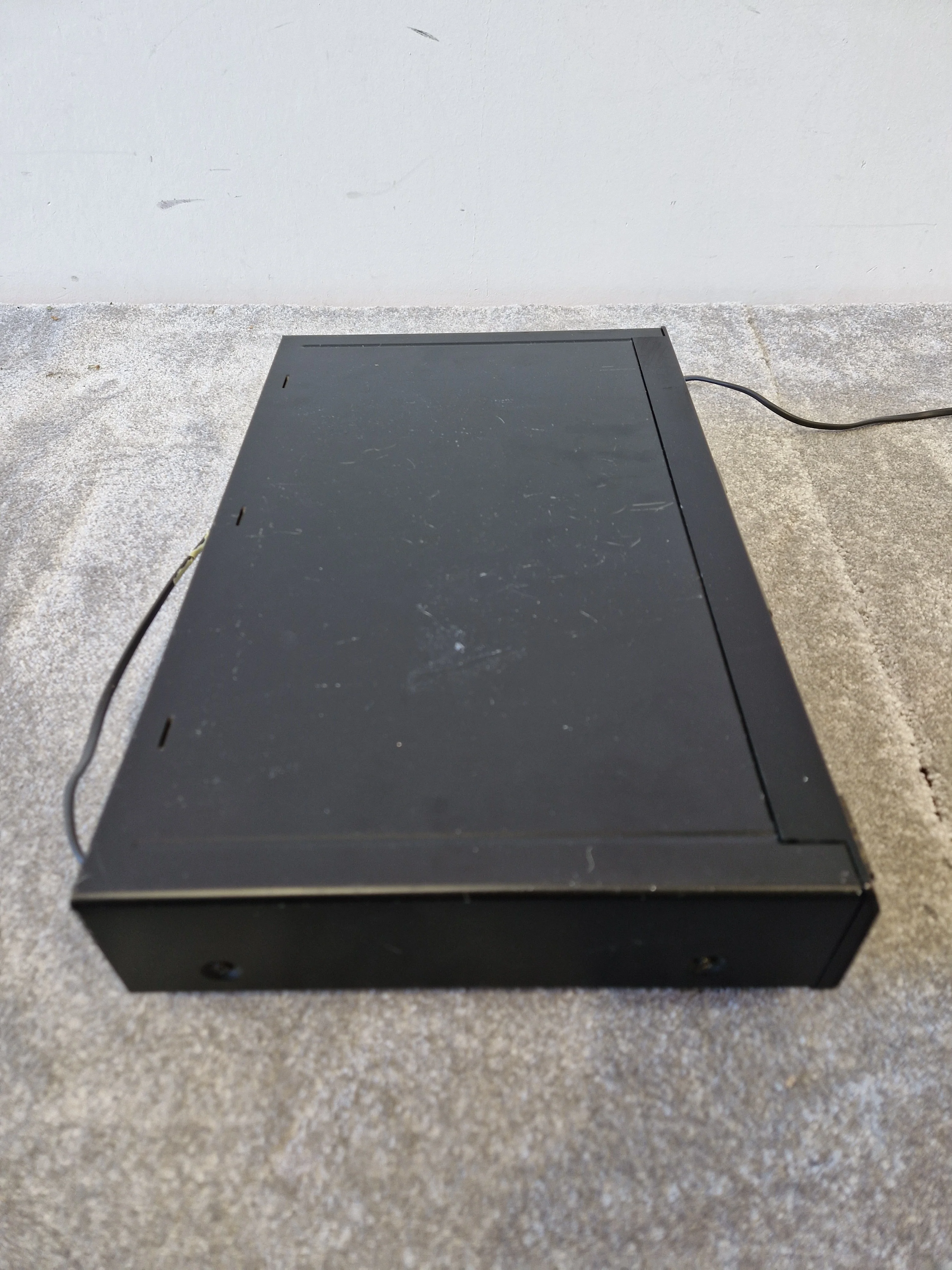 Sony MDS-JE330 MiniDisc Player – Portable Digital Audio Recorder w/ Remote Control - Spares or Repair - Image 3