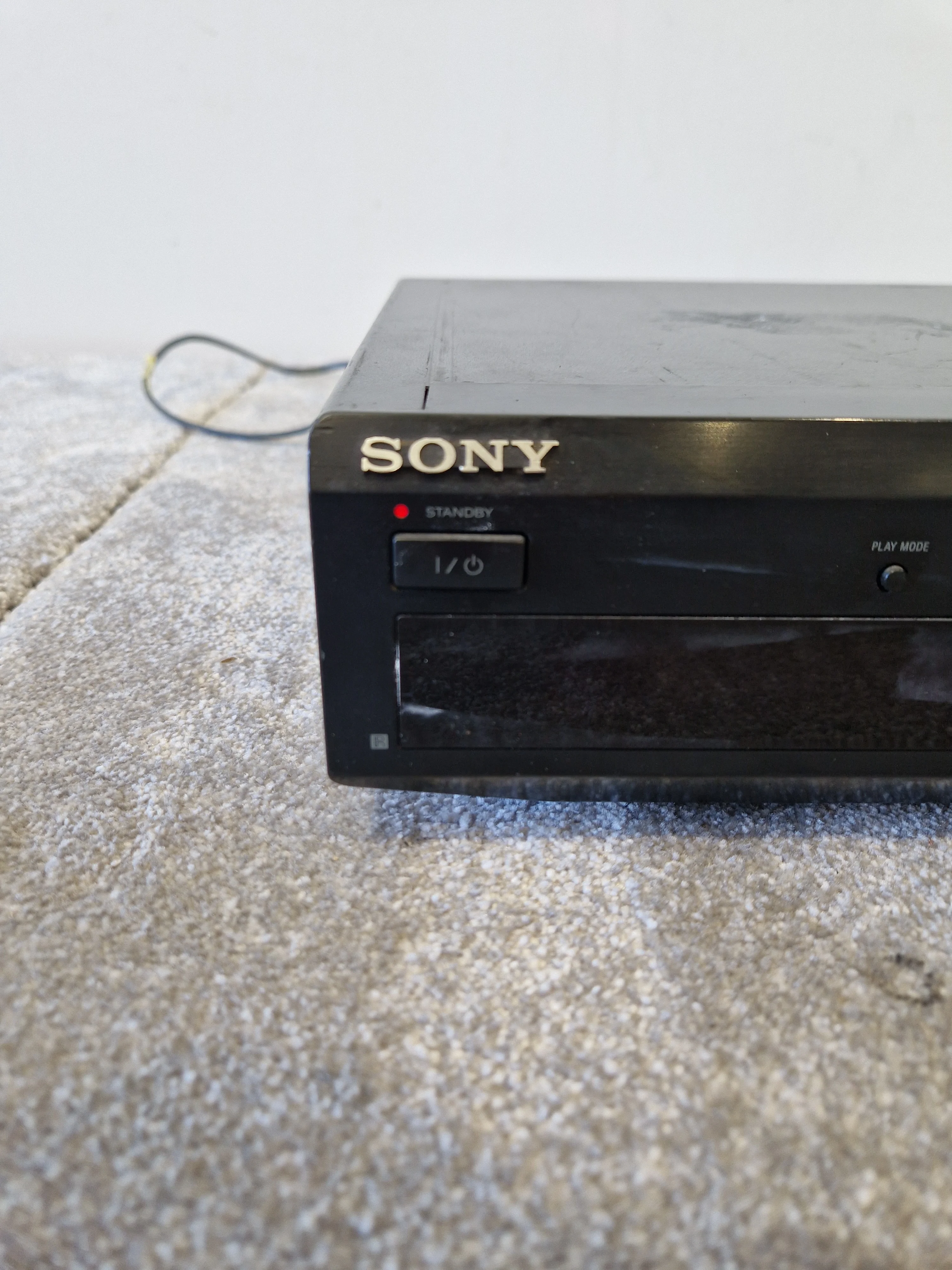 Sony MDS-JE330 MiniDisc Player – Portable Digital Audio Recorder w/ Remote Control - Spares or Repair - Image 5