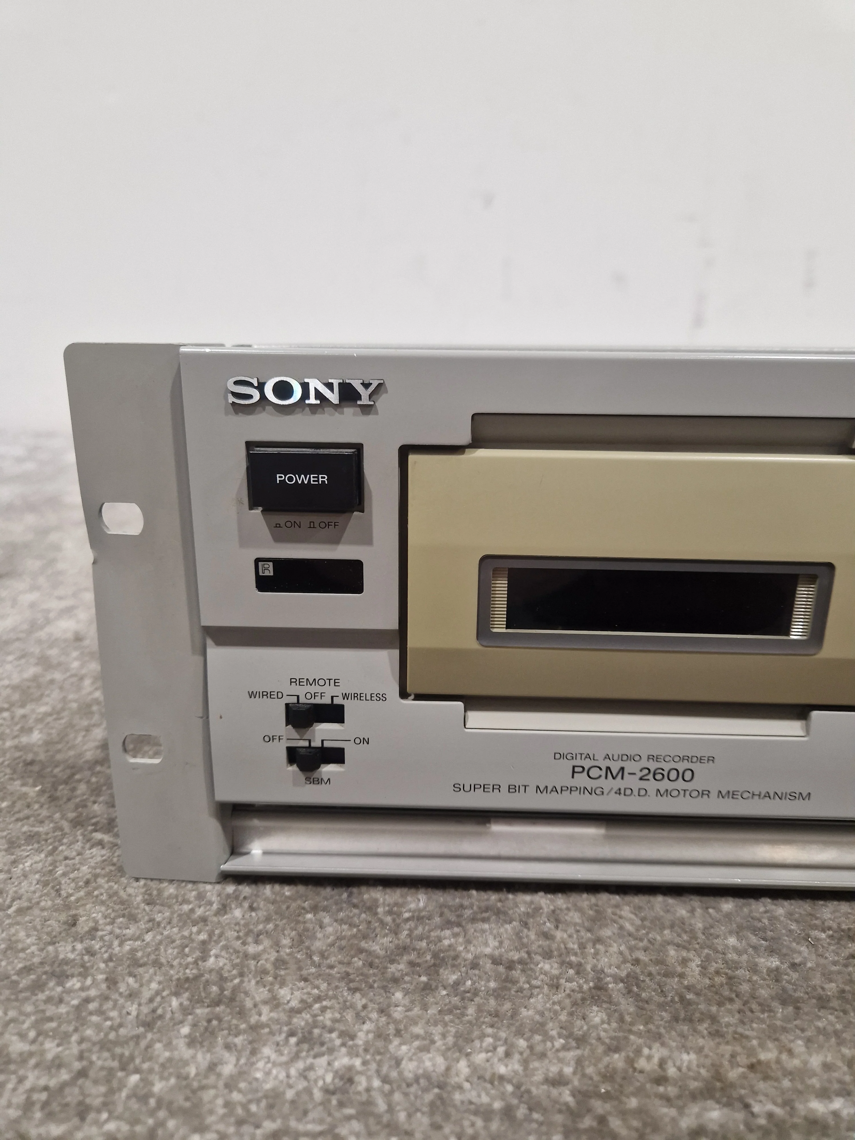 Sony PCM-2600 DAT Player - Sound Output Issue - Spares or Repair w/ Power Supply - Image 7