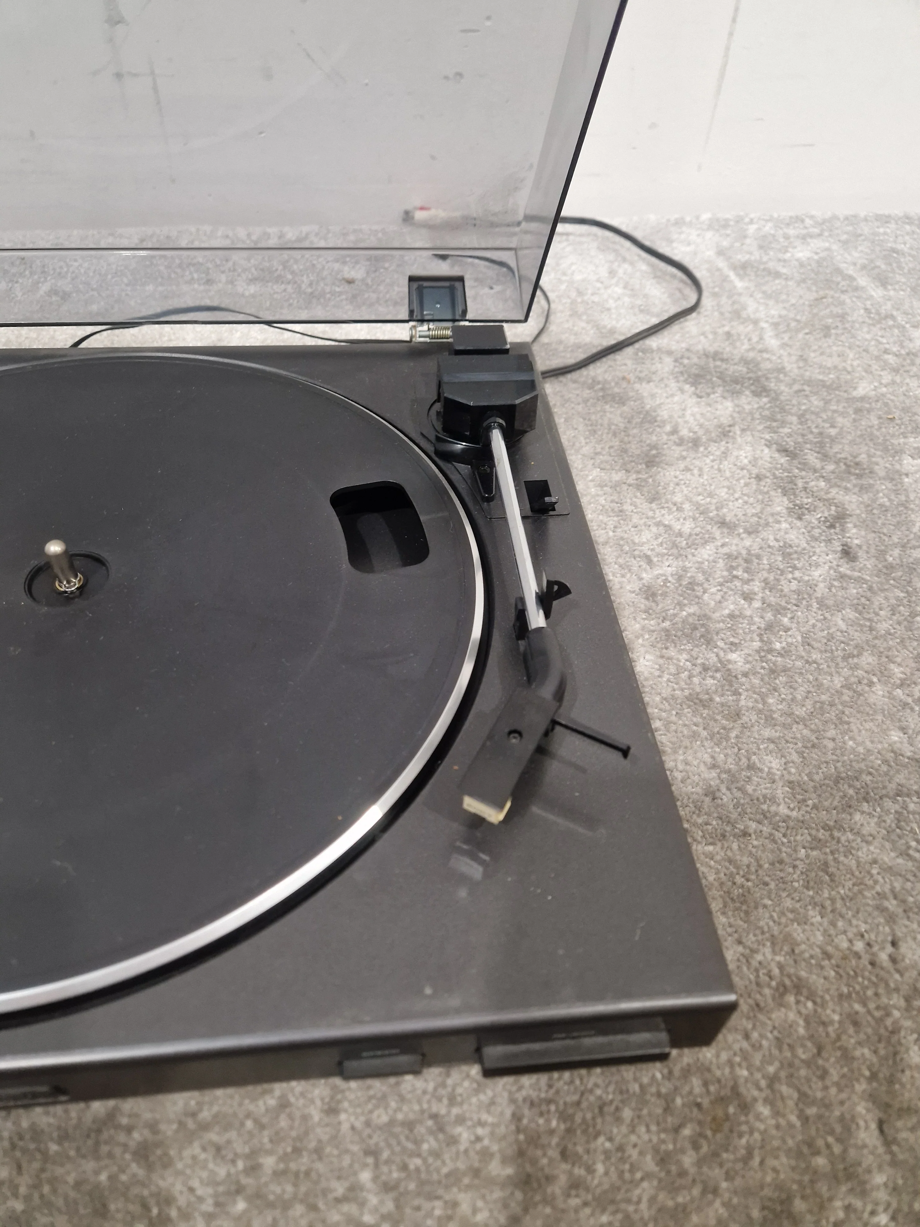 Sony PS-LX43P - Fully Automatic Turntable - Excellent - Image 5