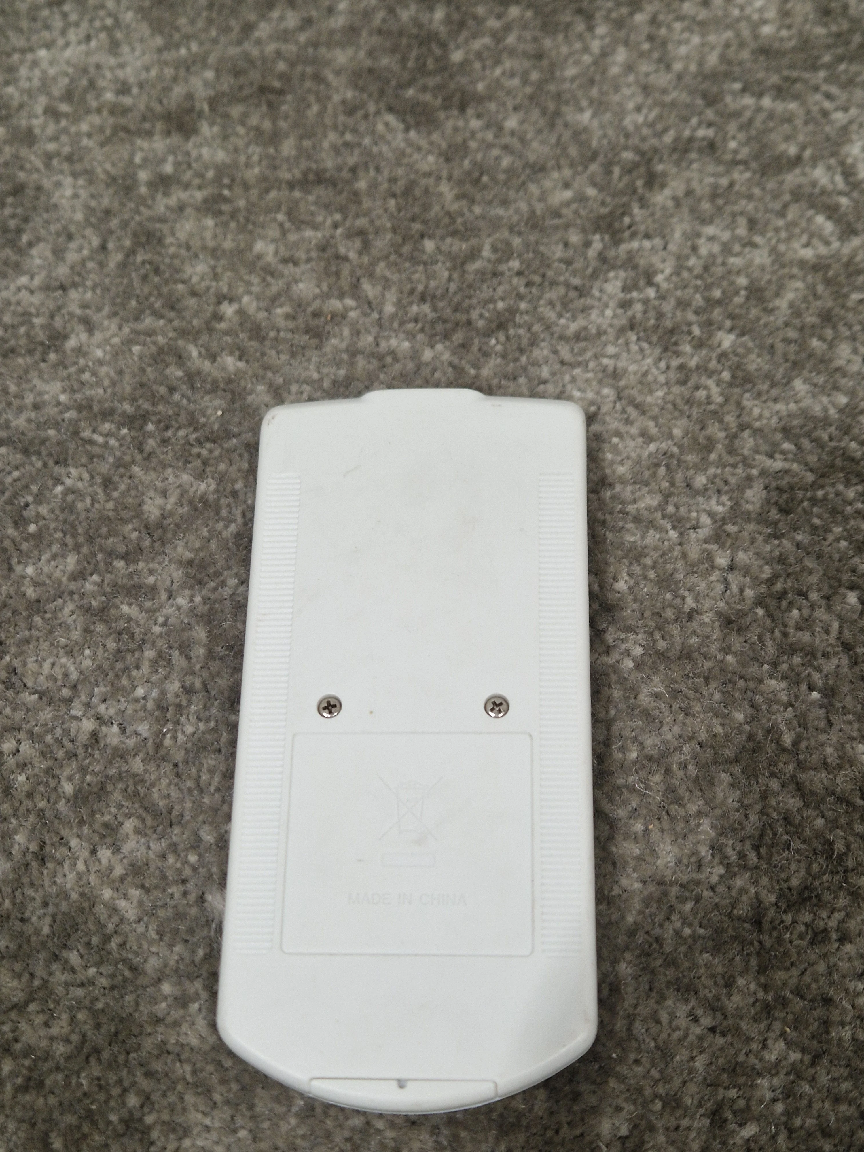 Sony RM-PJ8 Remote For Projector - Compact Control Device - Excellent - Image 5