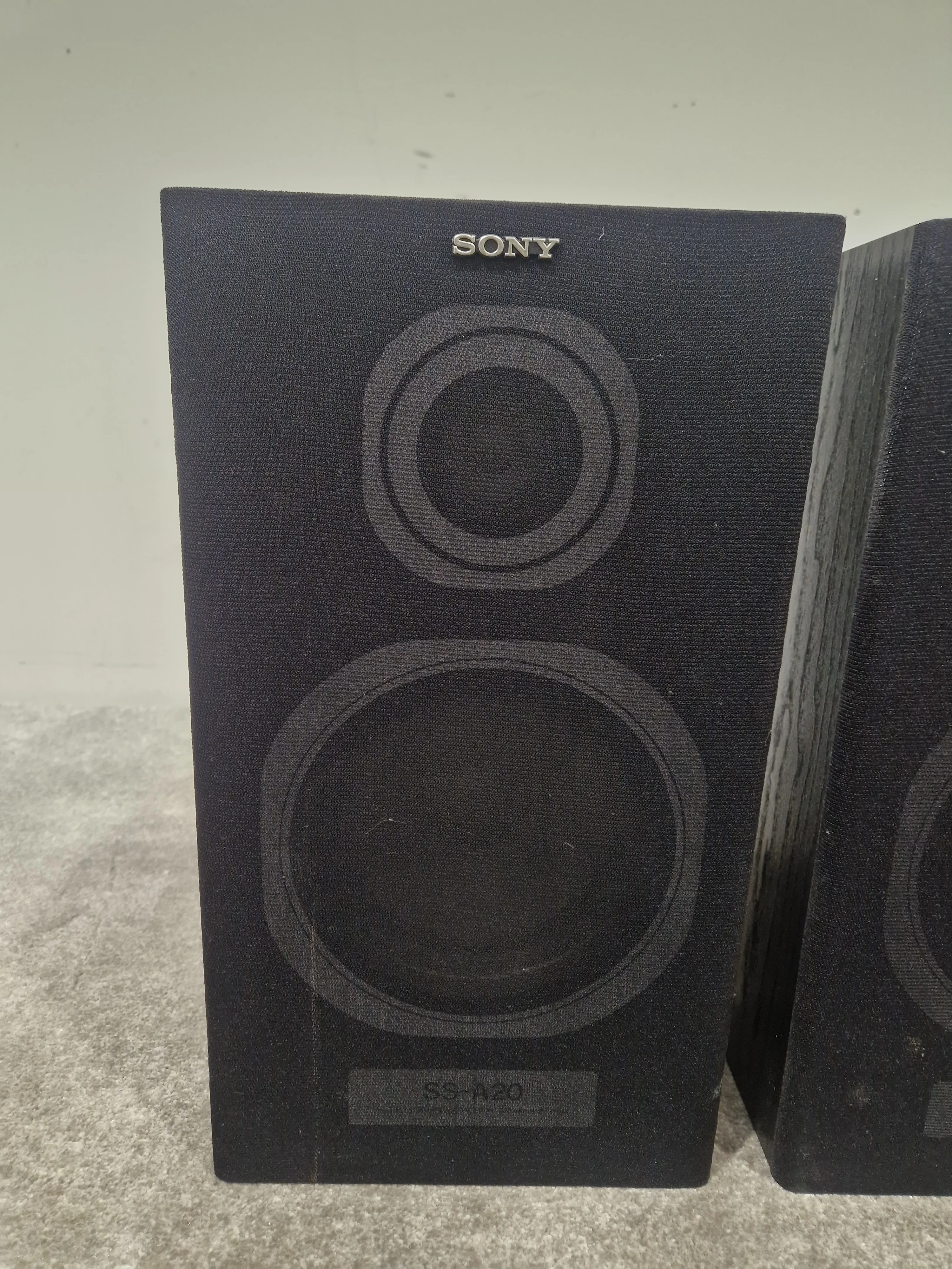 Sony SS-A20 Speaker Pair - 2-Way Bookshelf Speakers - Very Good - Image 6