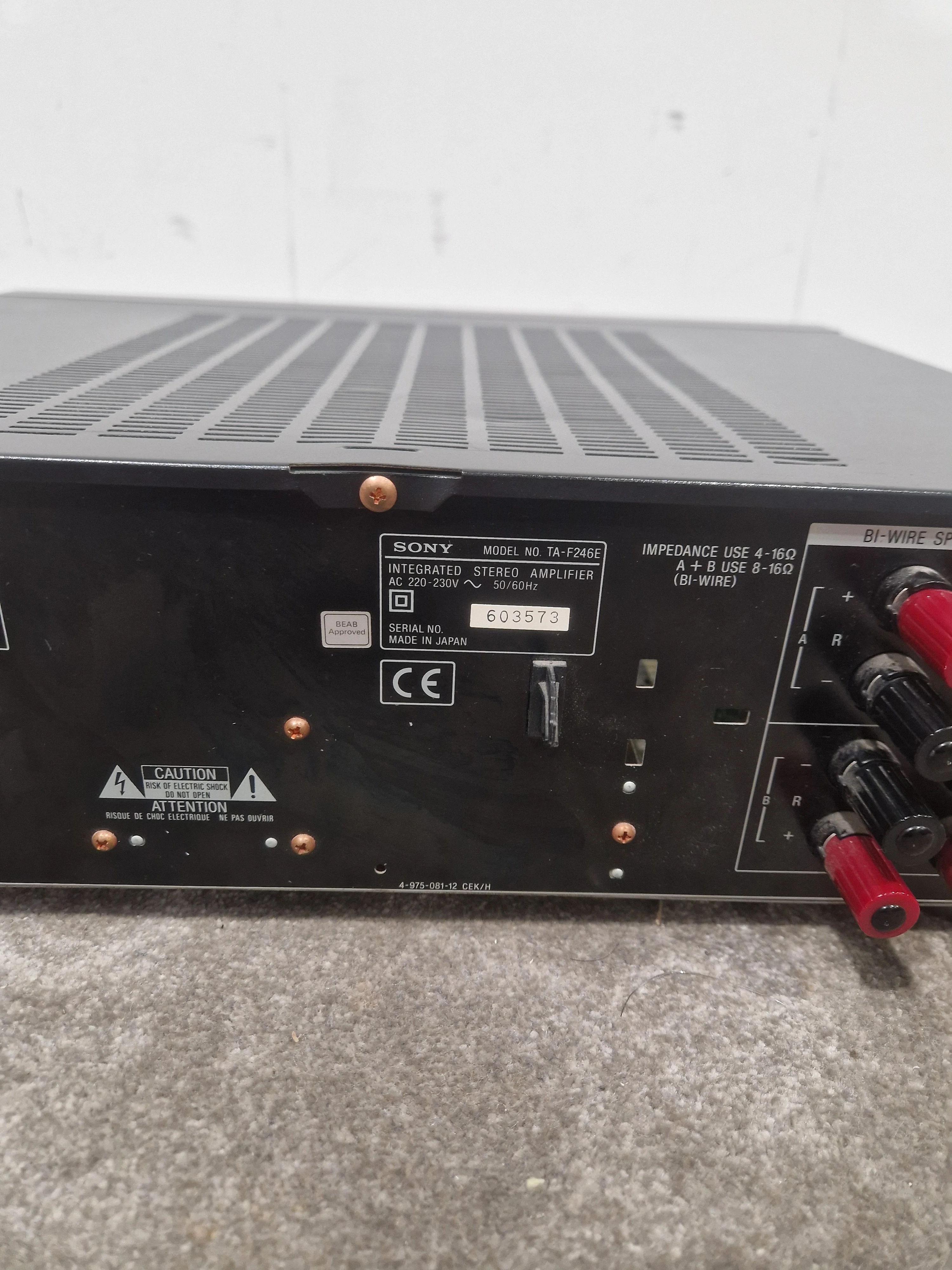 Sony TA F264E - Hi-Fi Stereo Amplifier - Very Good w/ Power Supply - Image 8