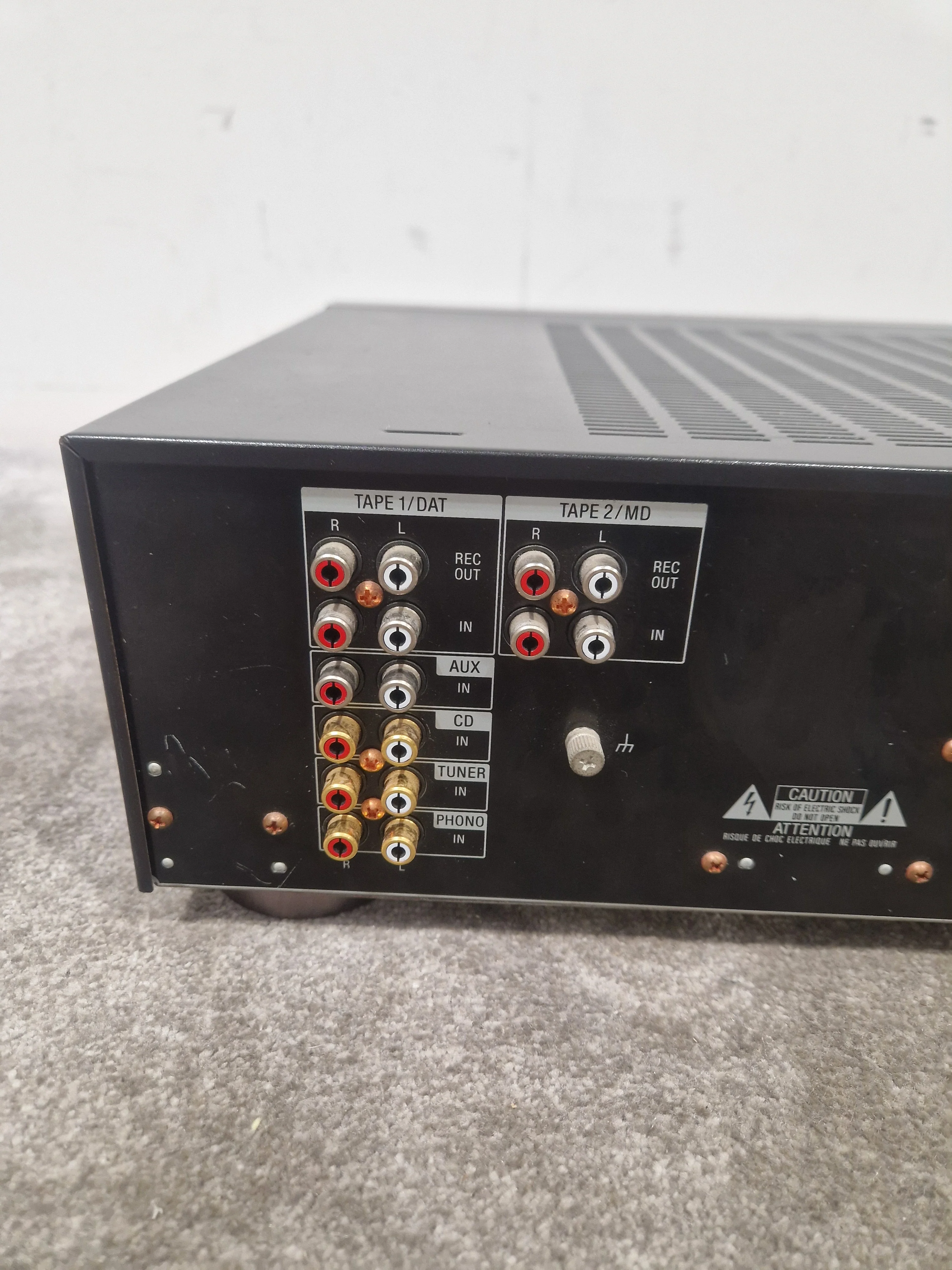 Sony TA F264E - Hi-Fi Stereo Amplifier - Very Good w/ Power Supply - Image 9