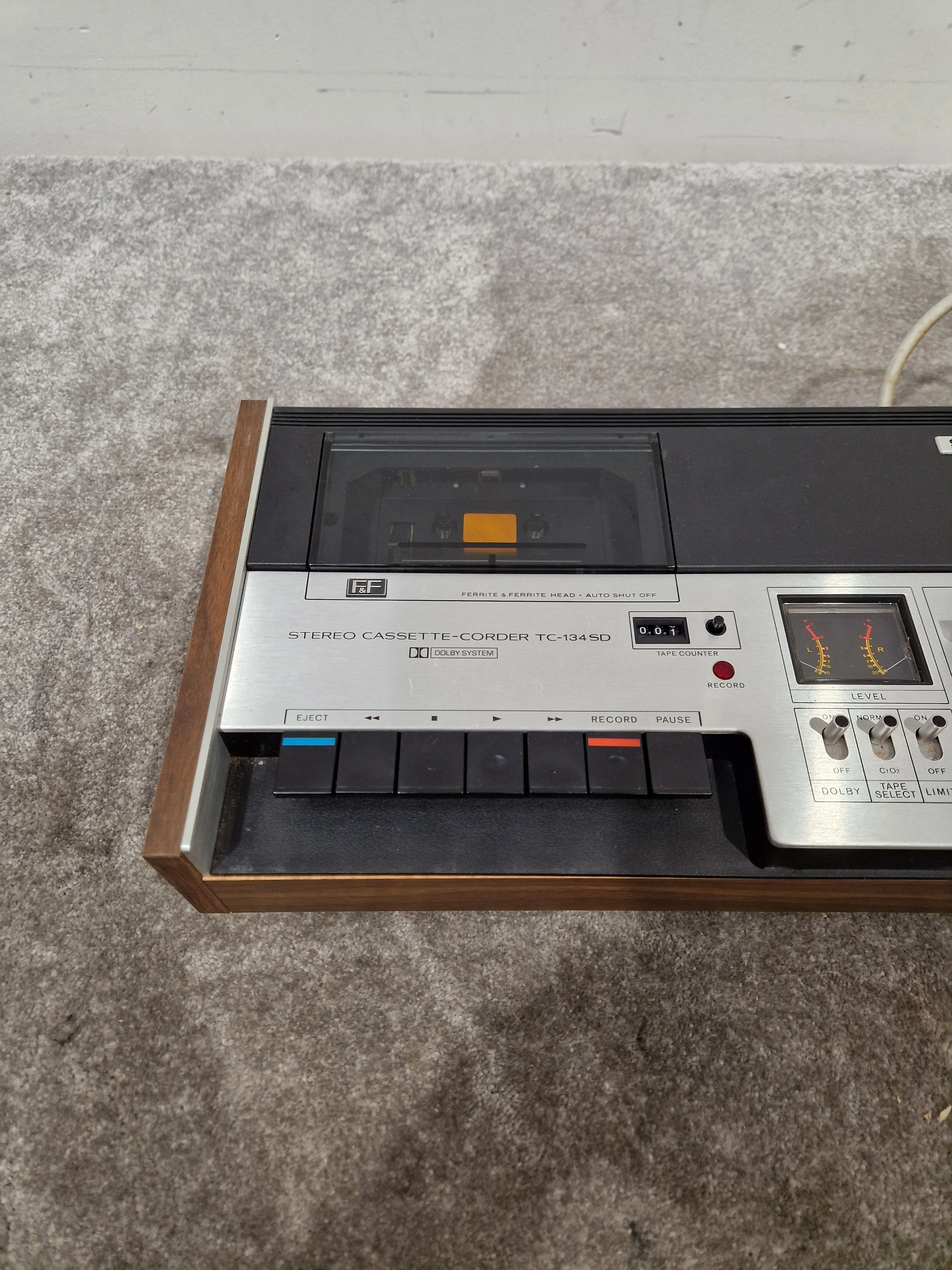 Sony TC-134 SD Stereo Cassette-Corder - Portable Audio Recorder - Very Good - Image 2