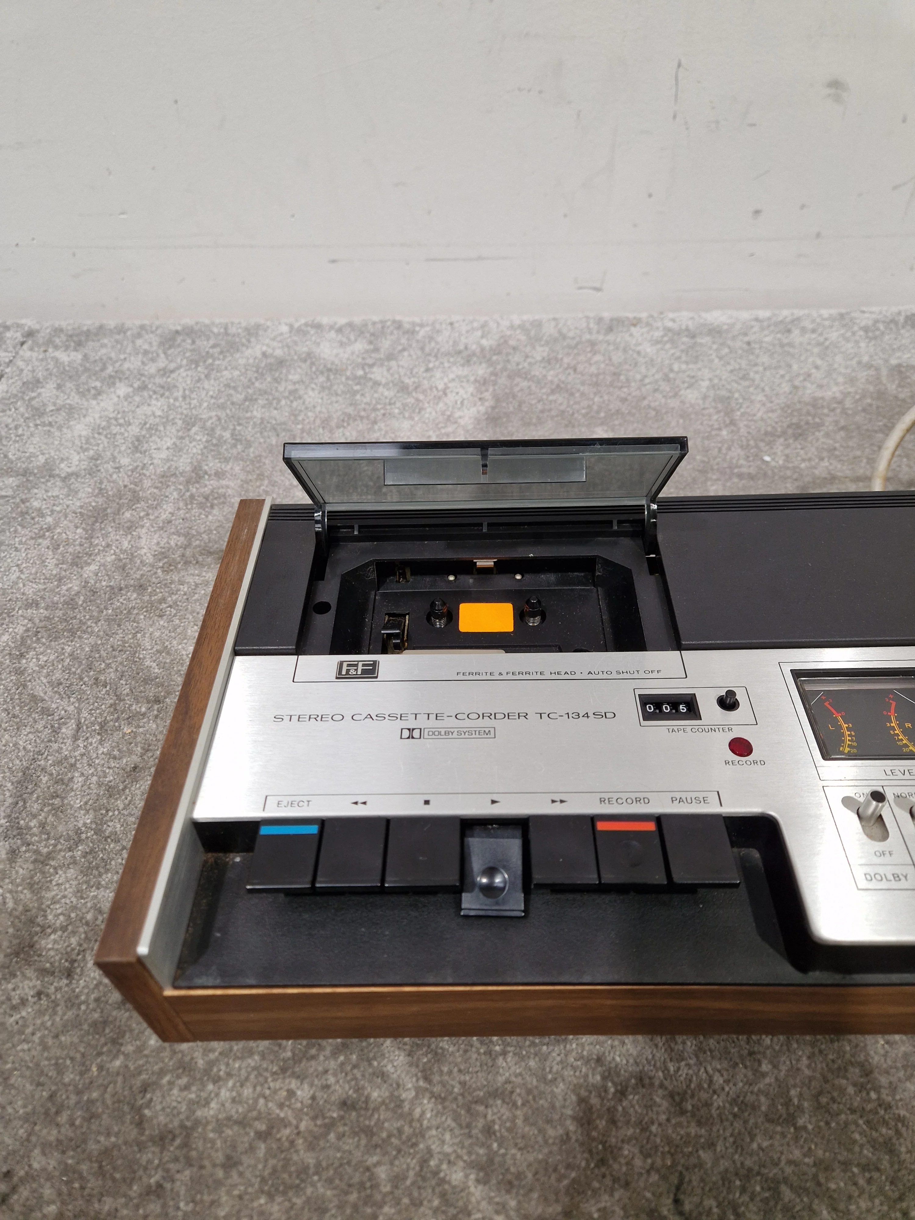 Sony TC-134 SD Stereo Cassette-Corder - Portable Audio Recorder - Very Good - Image 4