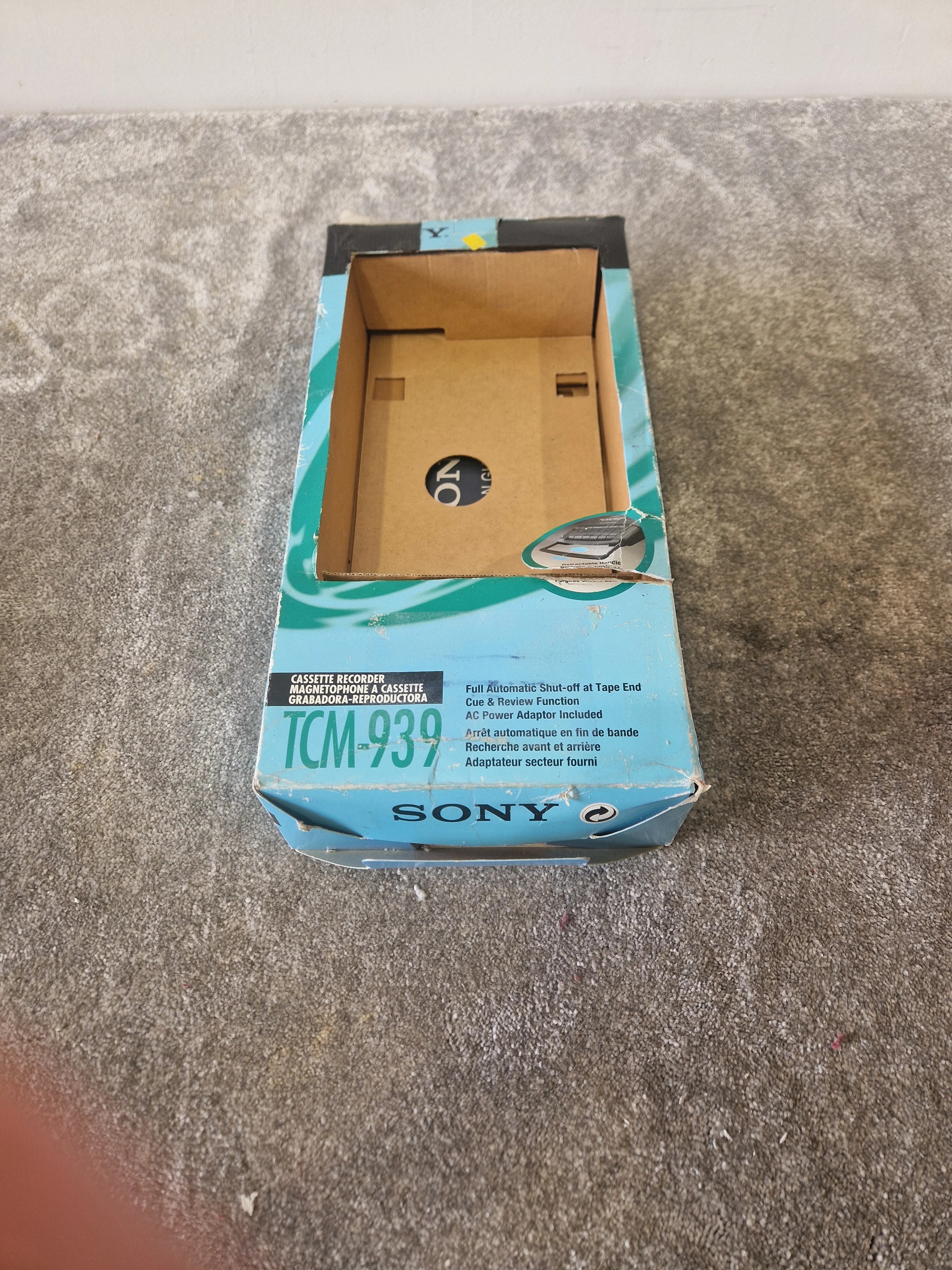 Sony TCM-939 Cassette Recorder-Cue And Review - Very Good w/ Original Box - Image 5