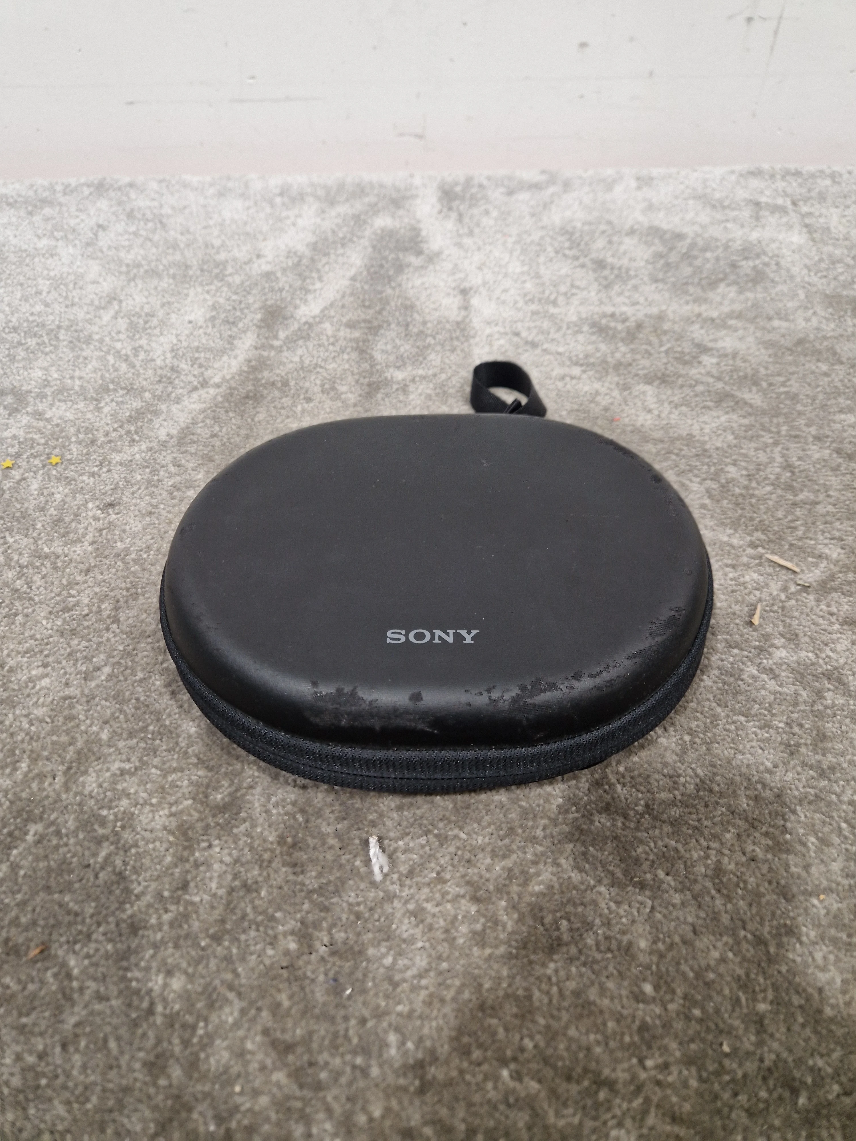 Sony WH-1000XM2 - Noise Cancelling Headphones - Black - Excellent w/ Soft Case & Cables - Image 2