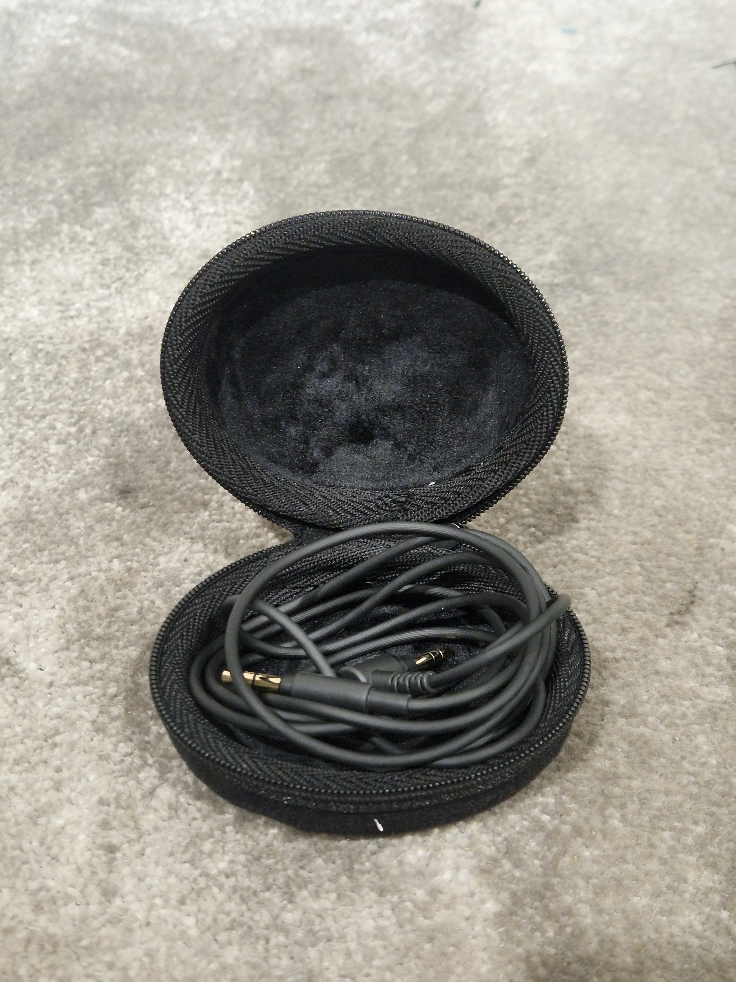 Sony WH-1000XM5 - Wireless Noise Cancelling Headphones - Beige/Cream - Headphones - Excellent w/ Hard Case - Image 10