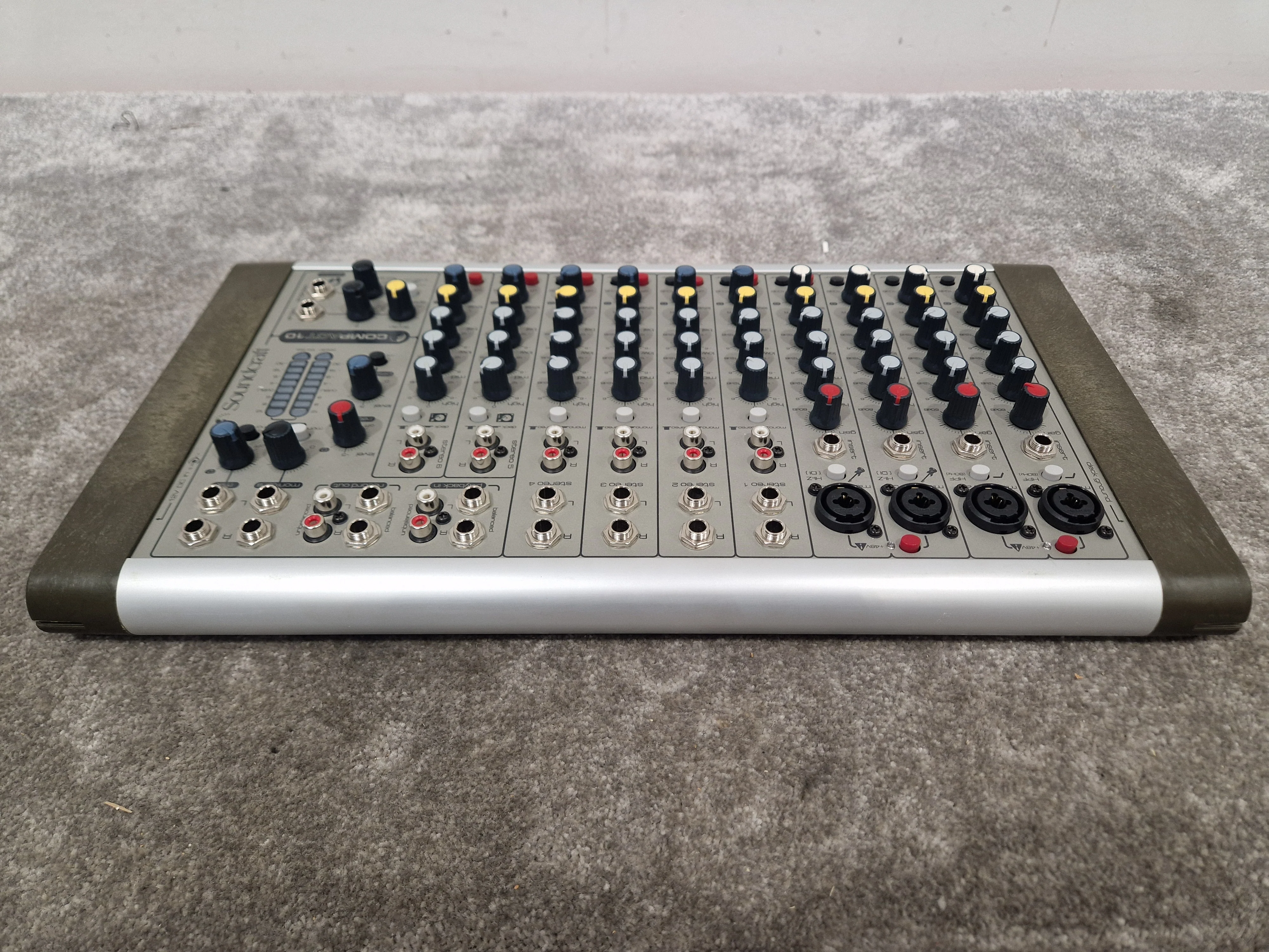 Soundcraft Compact 10 Mixer - 10 Channels, Compact Design - Very Good w/ Power Supply & Manuals - Image 3