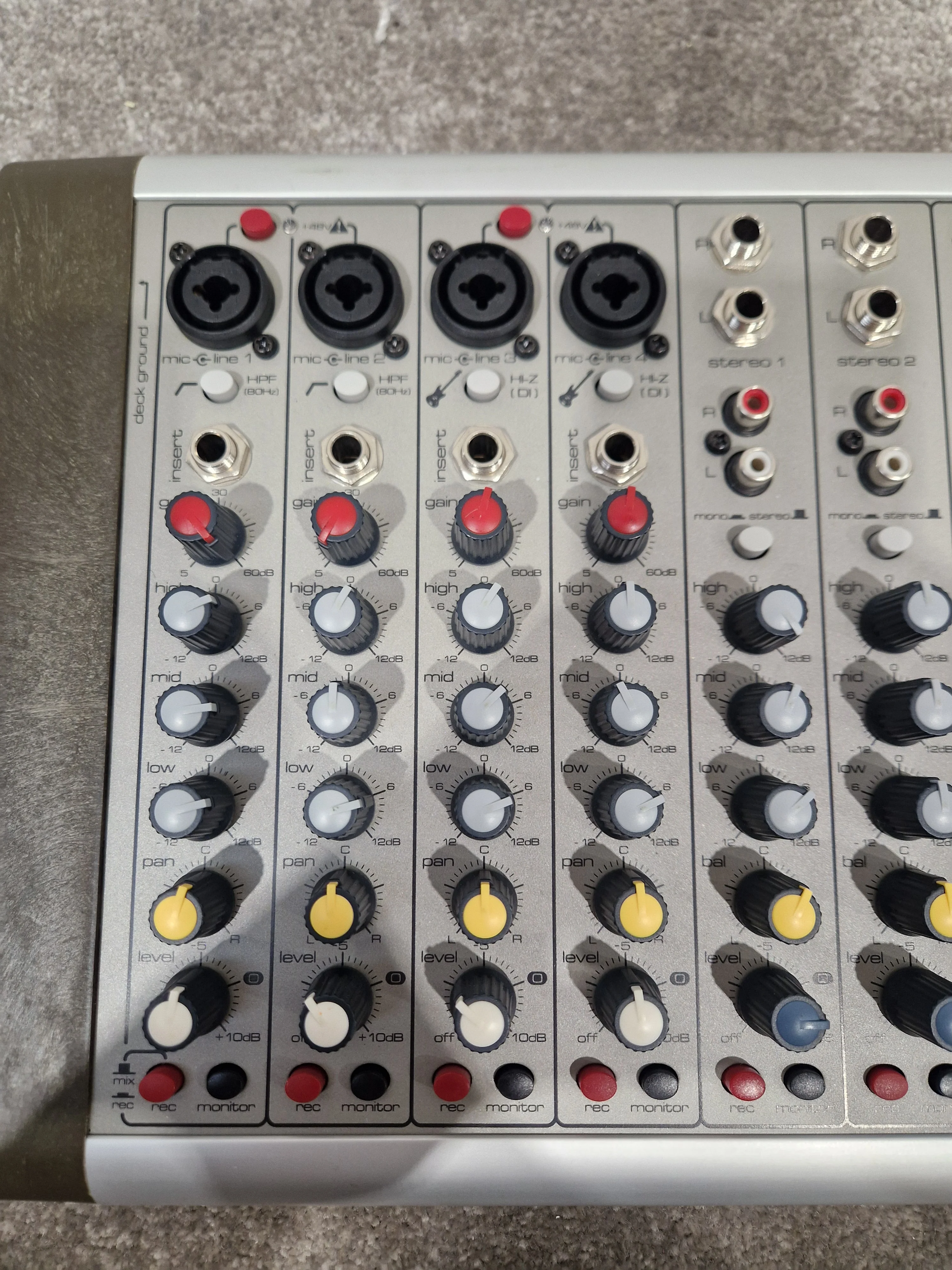 Soundcraft Compact 10 Mixer - 10 Channels, Compact Design - Very Good w/ Power Supply & Manuals - Image 7