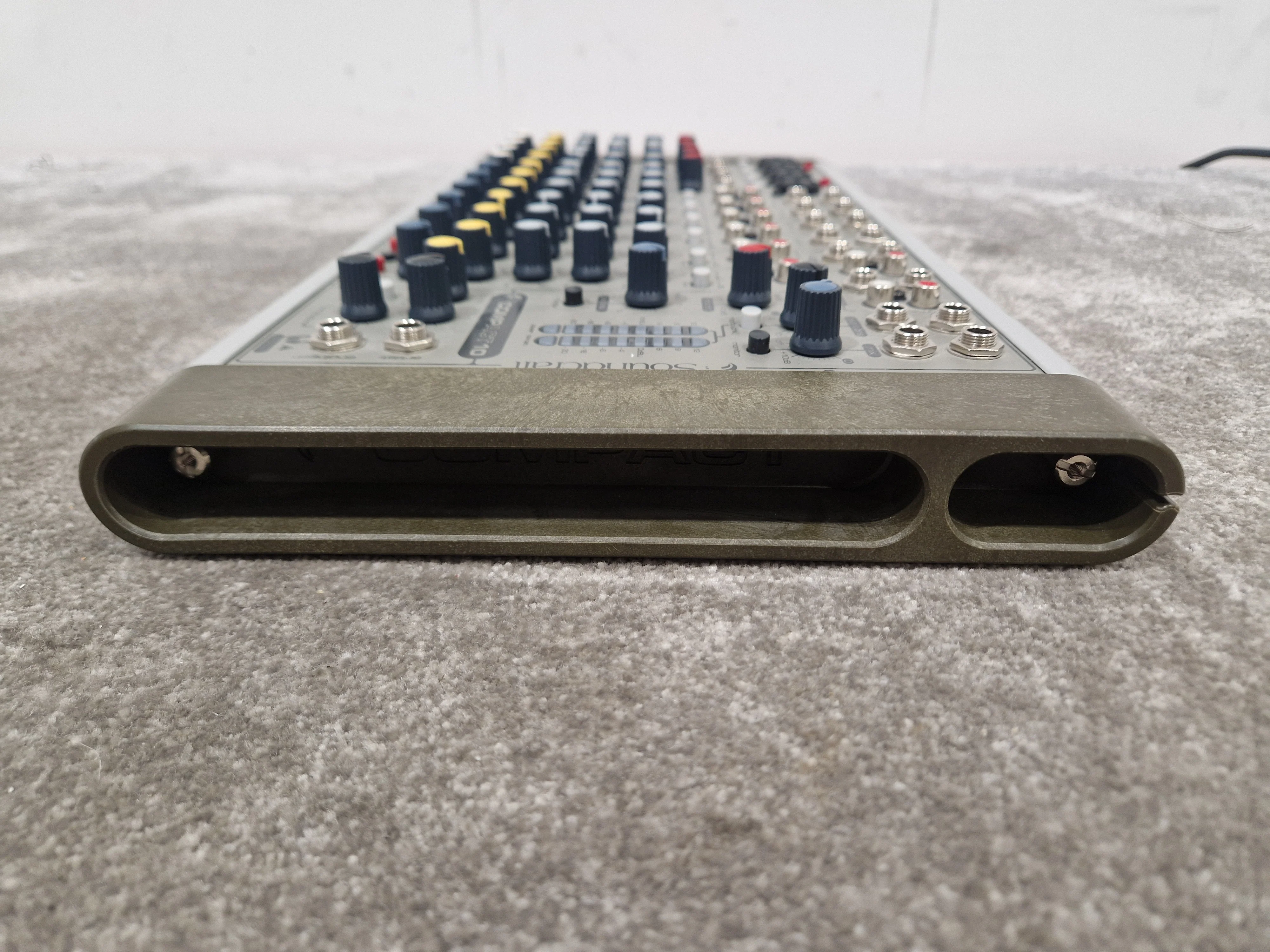 Soundcraft Compact 10 Mixer - 10 Channels, Compact Design - Very Good w/ Power Supply & Manuals - Image 8