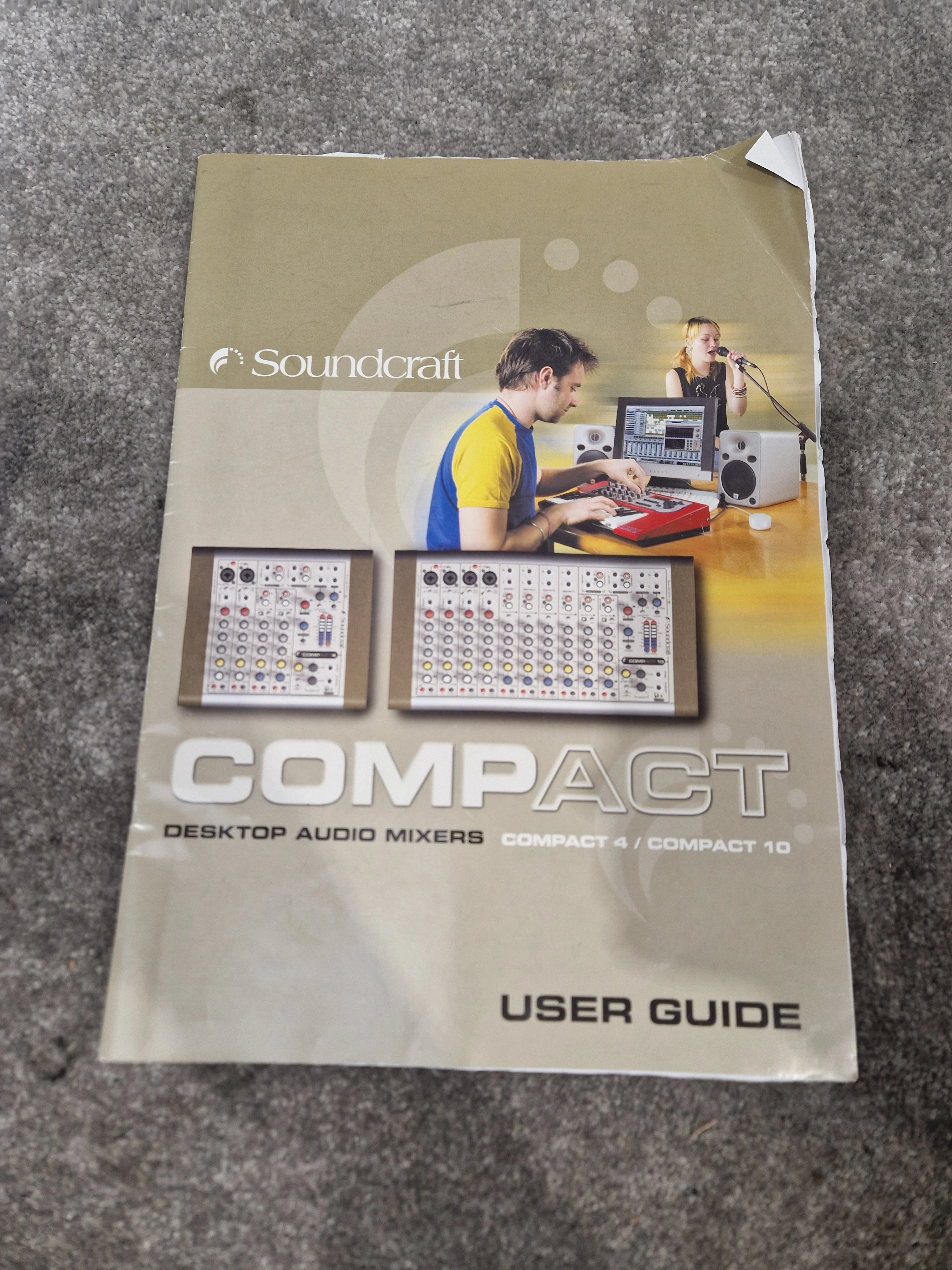 Soundcraft Compact 10 Mixer - 10 Channels, Compact Design - Very Good w/ Power Supply & Manuals - Image 9