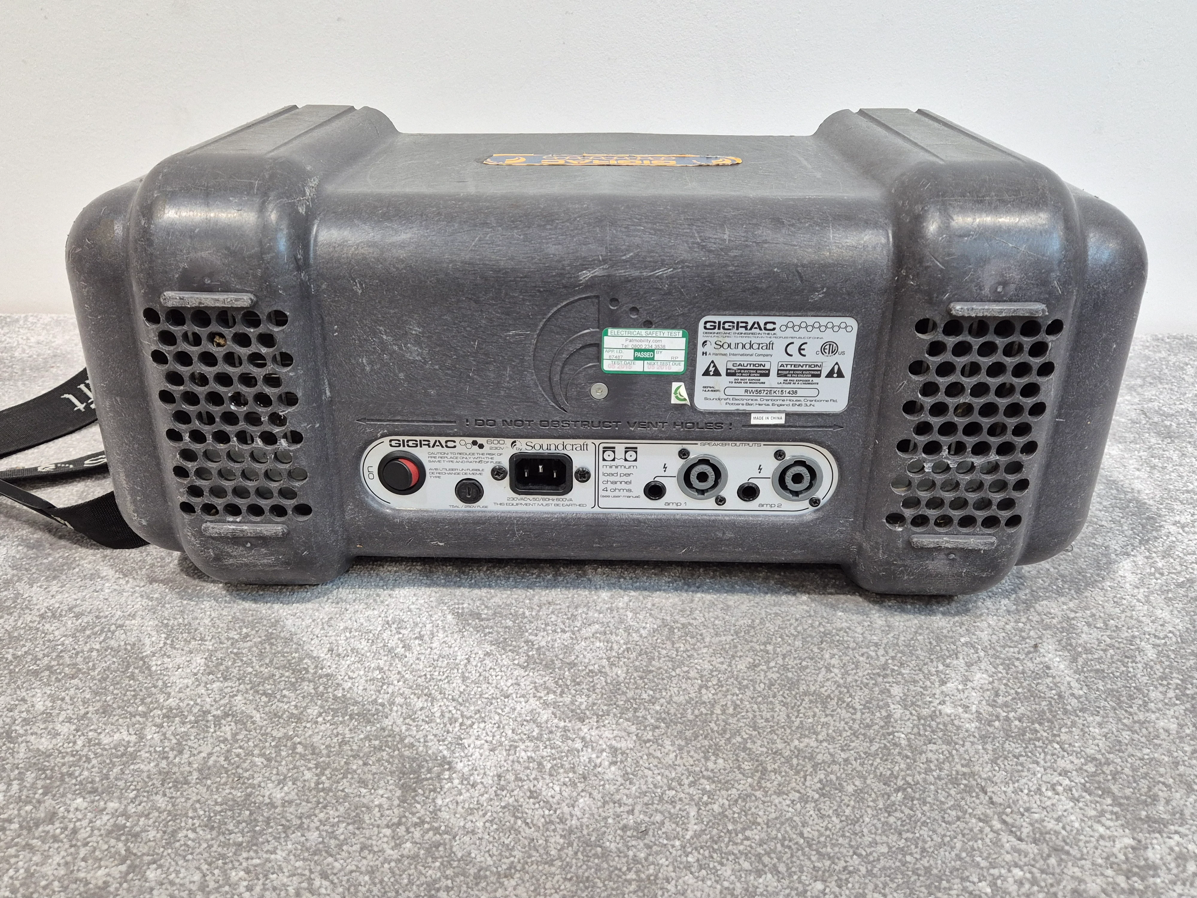 Soundcraft GigRac 600 Mixer - Integrated Mixer/Amplifier - Image 7